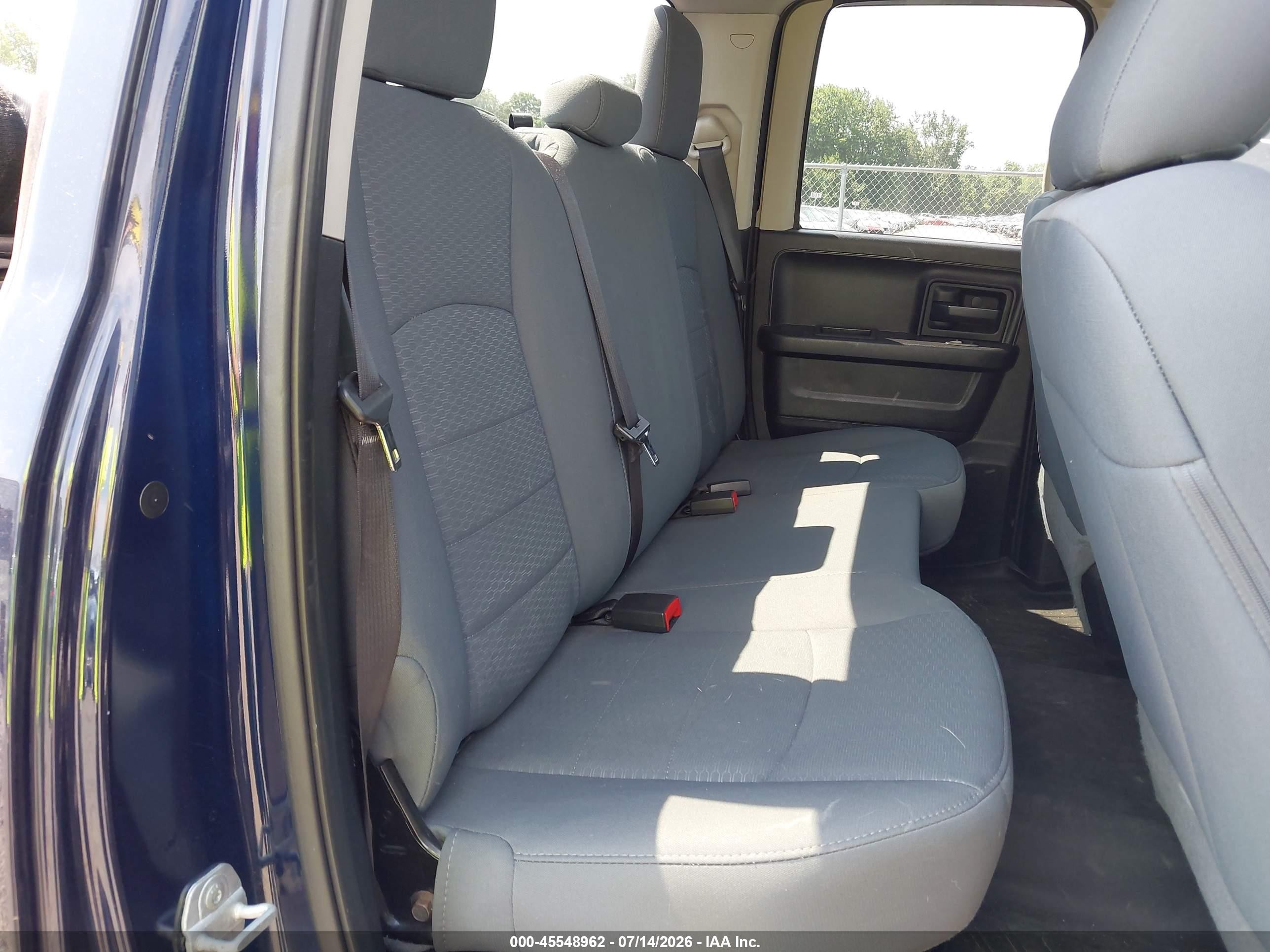 2015 Ram 1500 Express Синий vin: 1C6RR7FT6FS648759
