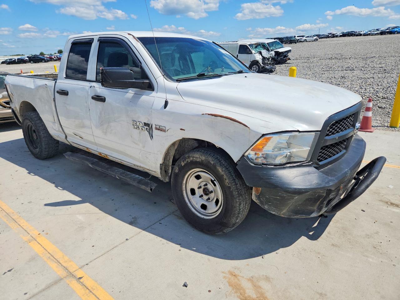 2015 Ram 1500 St White vin: 1C6RR7FT6FS728689