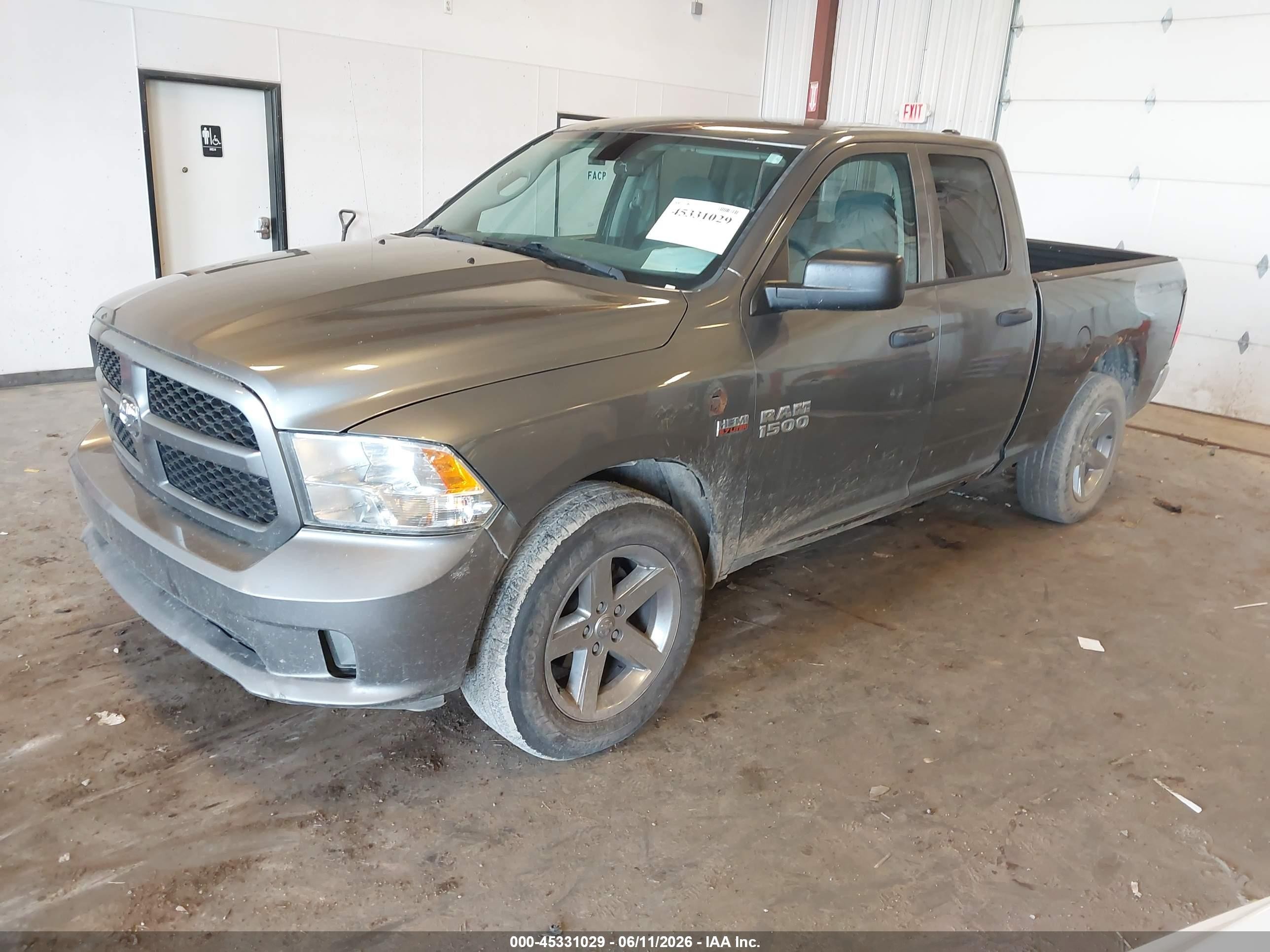2013 Ram 1500 Express Gray vin: 1C6RR7FT7DS646399