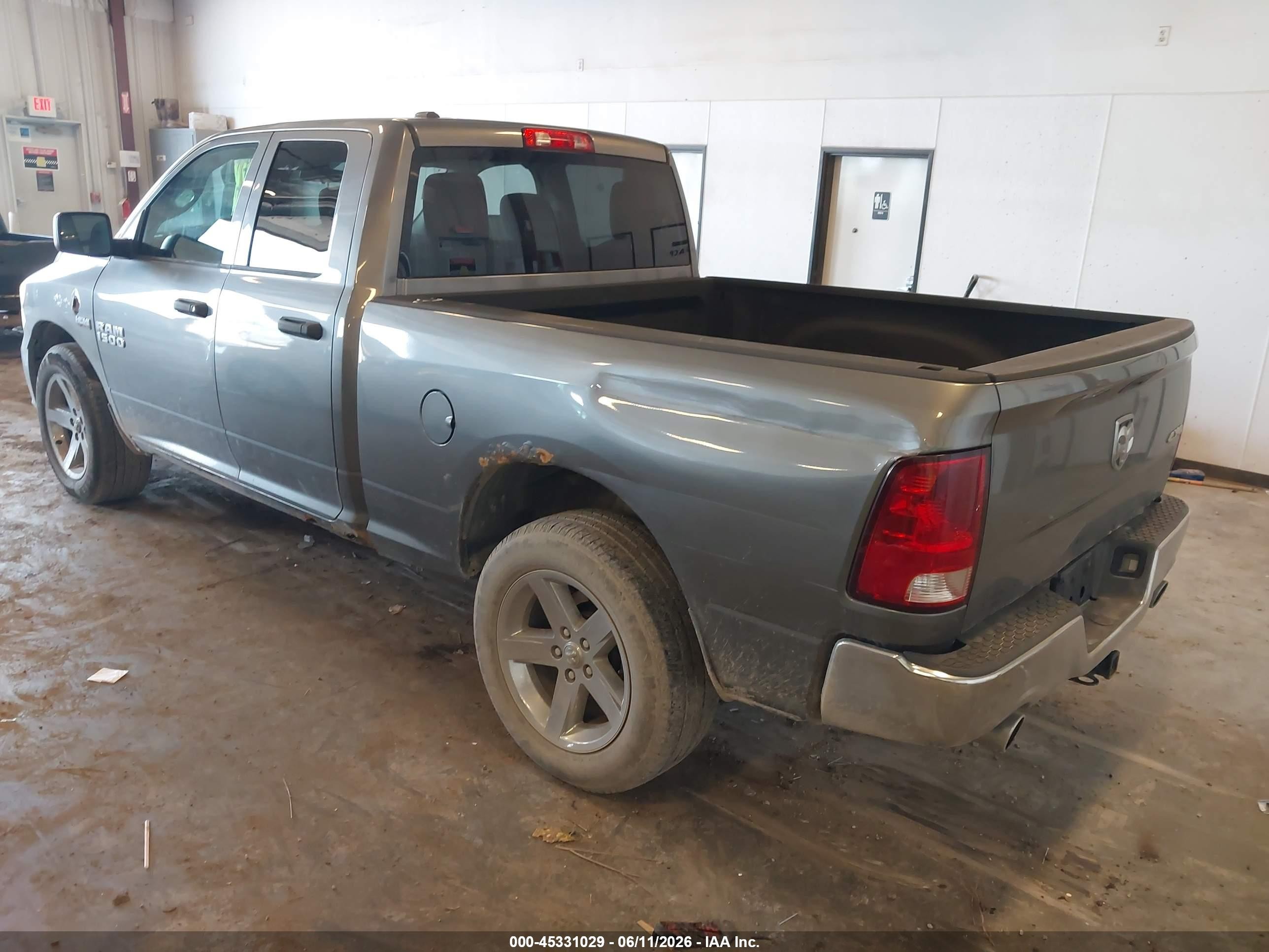 2013 Ram 1500 Express Gray vin: 1C6RR7FT7DS646399
