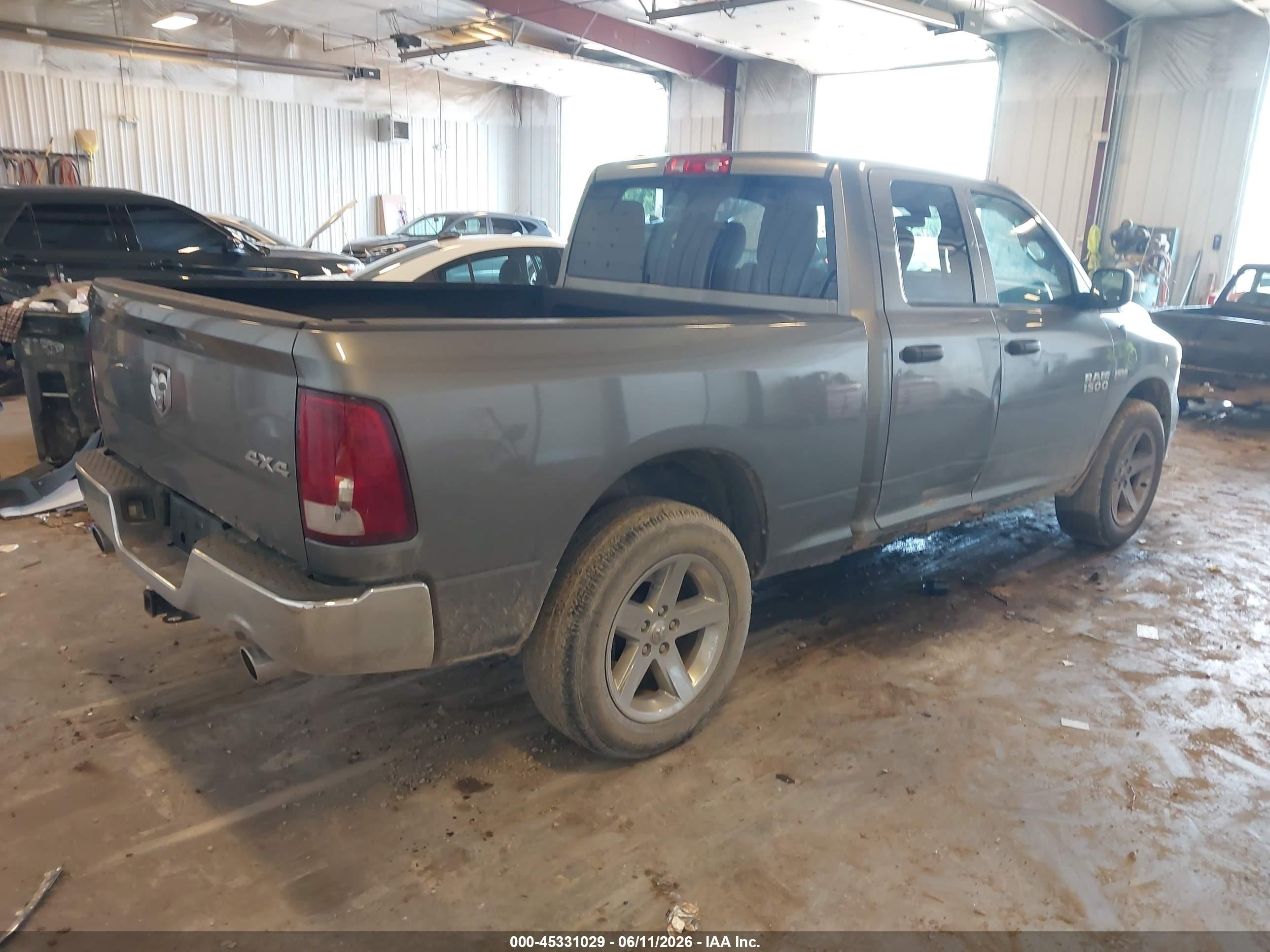 2013 Ram 1500 Express Gray vin: 1C6RR7FT7DS646399