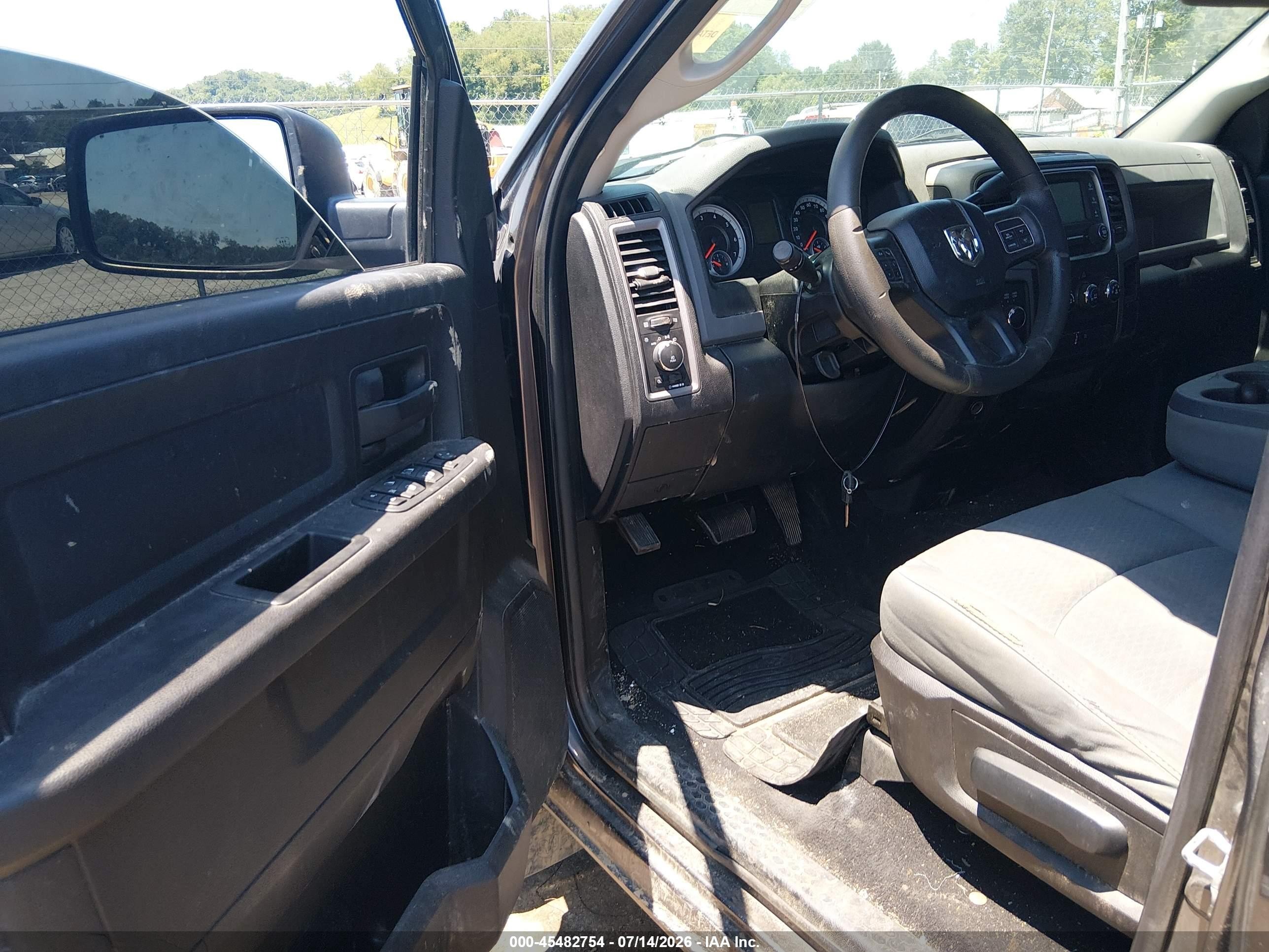 2014 Ram 1500 Express Gray vin: 1C6RR7FT7ES225607
