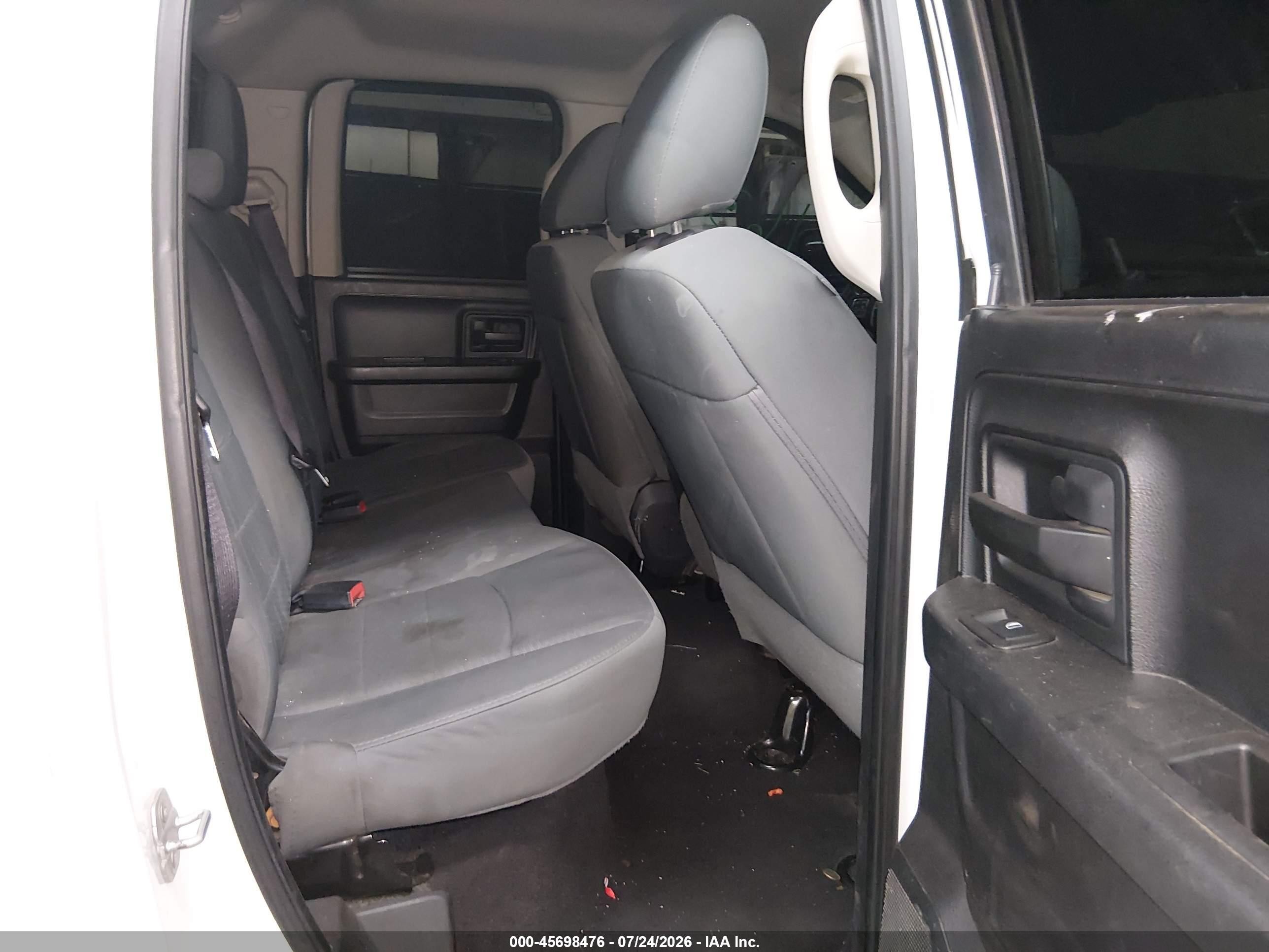 2014 Ram 1500 Express Белый vin: 1C6RR7FT7ES239992