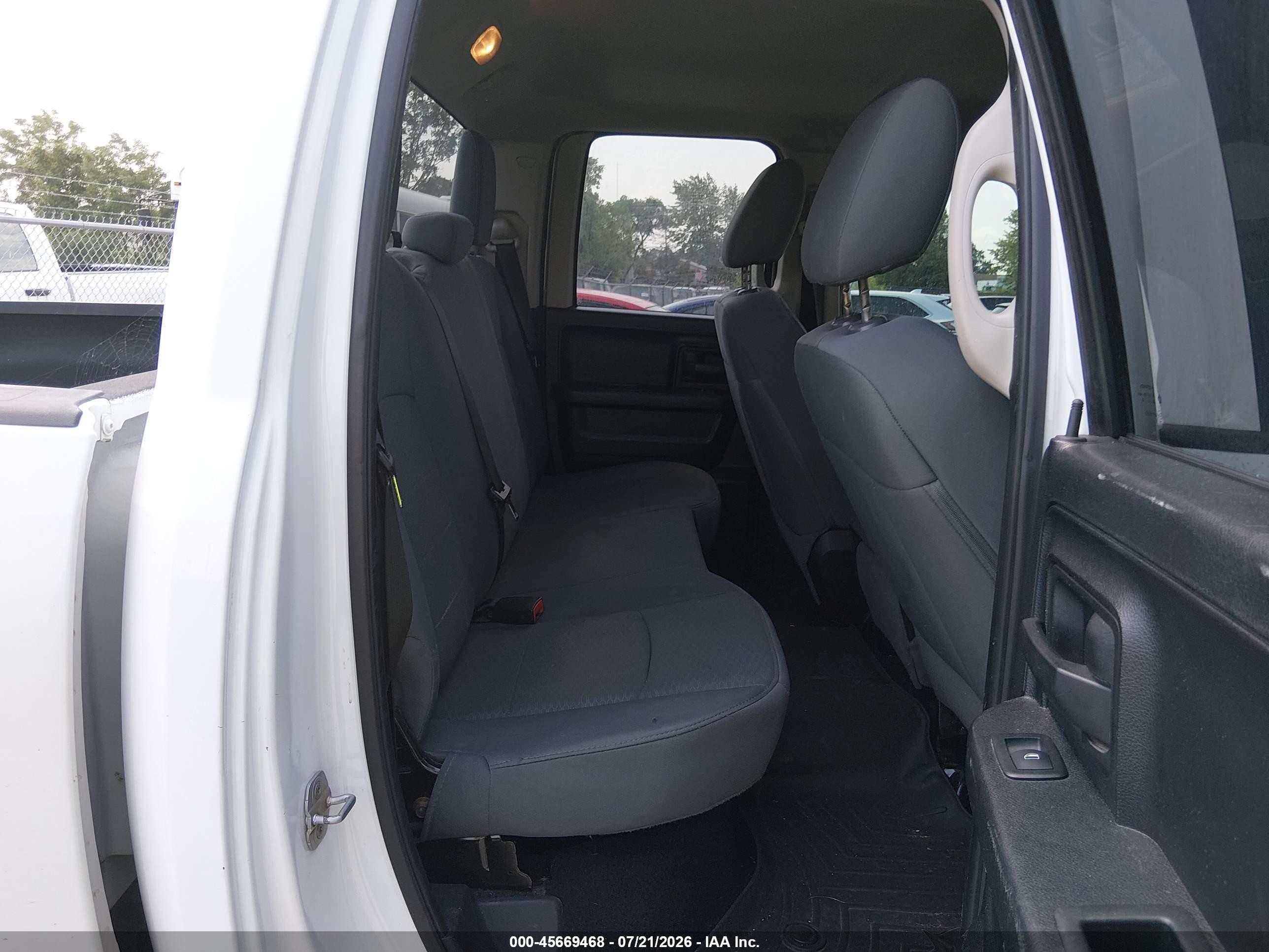 2014 Ram 1500 Tradesman Белый vin: 1C6RR7FT7ES266626