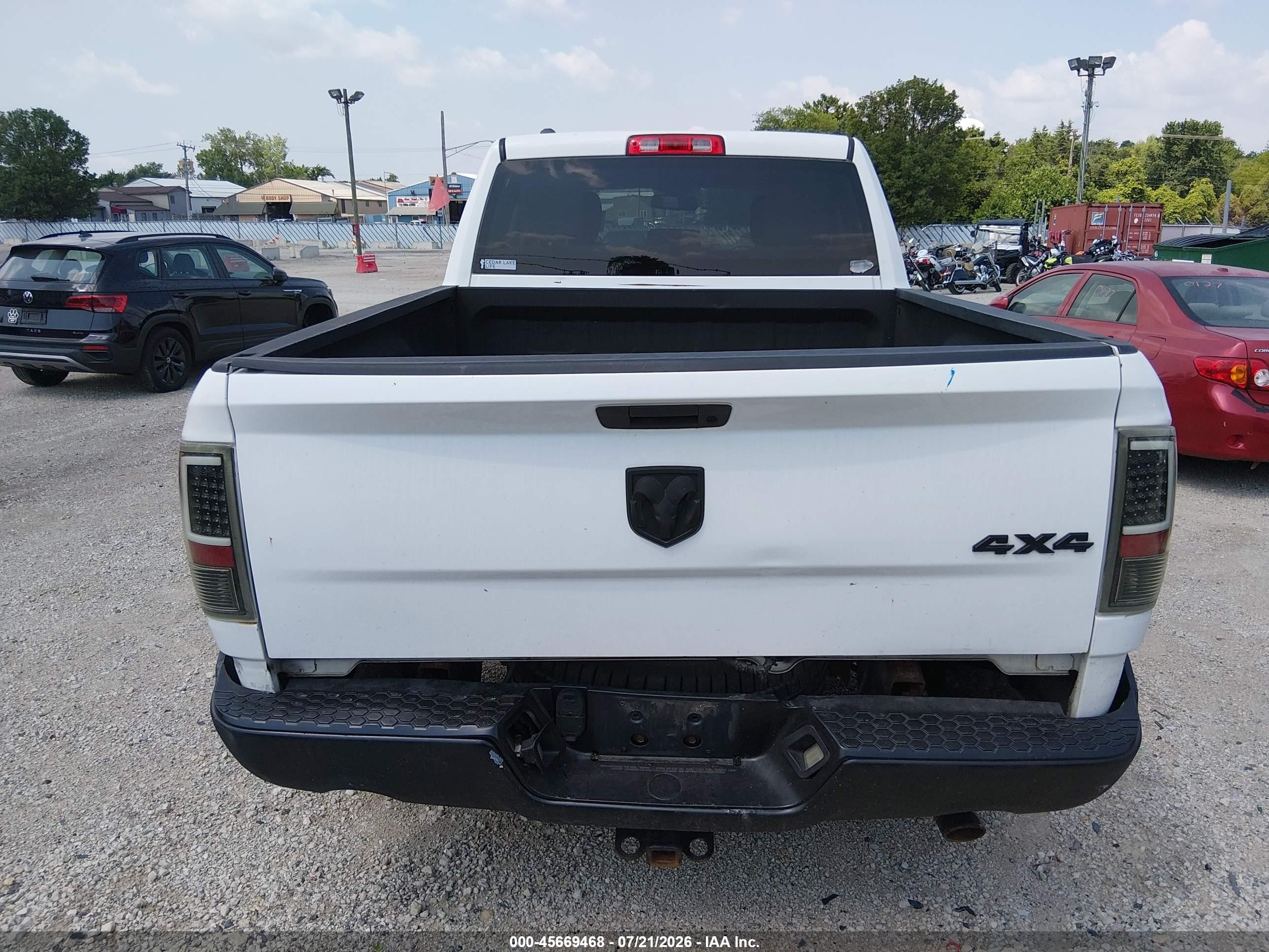 2014 Ram 1500 Tradesman Белый vin: 1C6RR7FT7ES266626