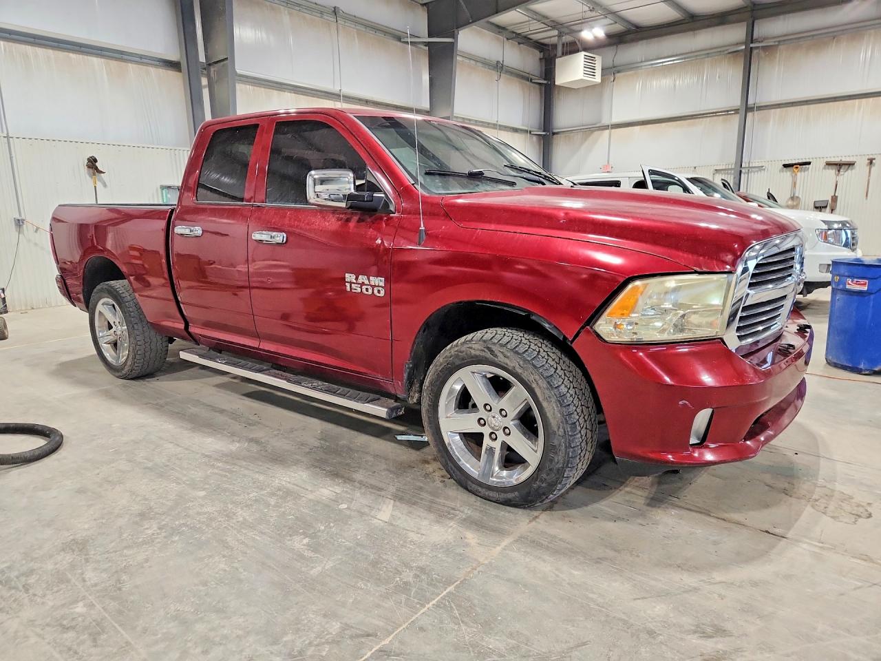 2014 Ram 1500 St Burgundy vin: 1C6RR7FT7ES381310