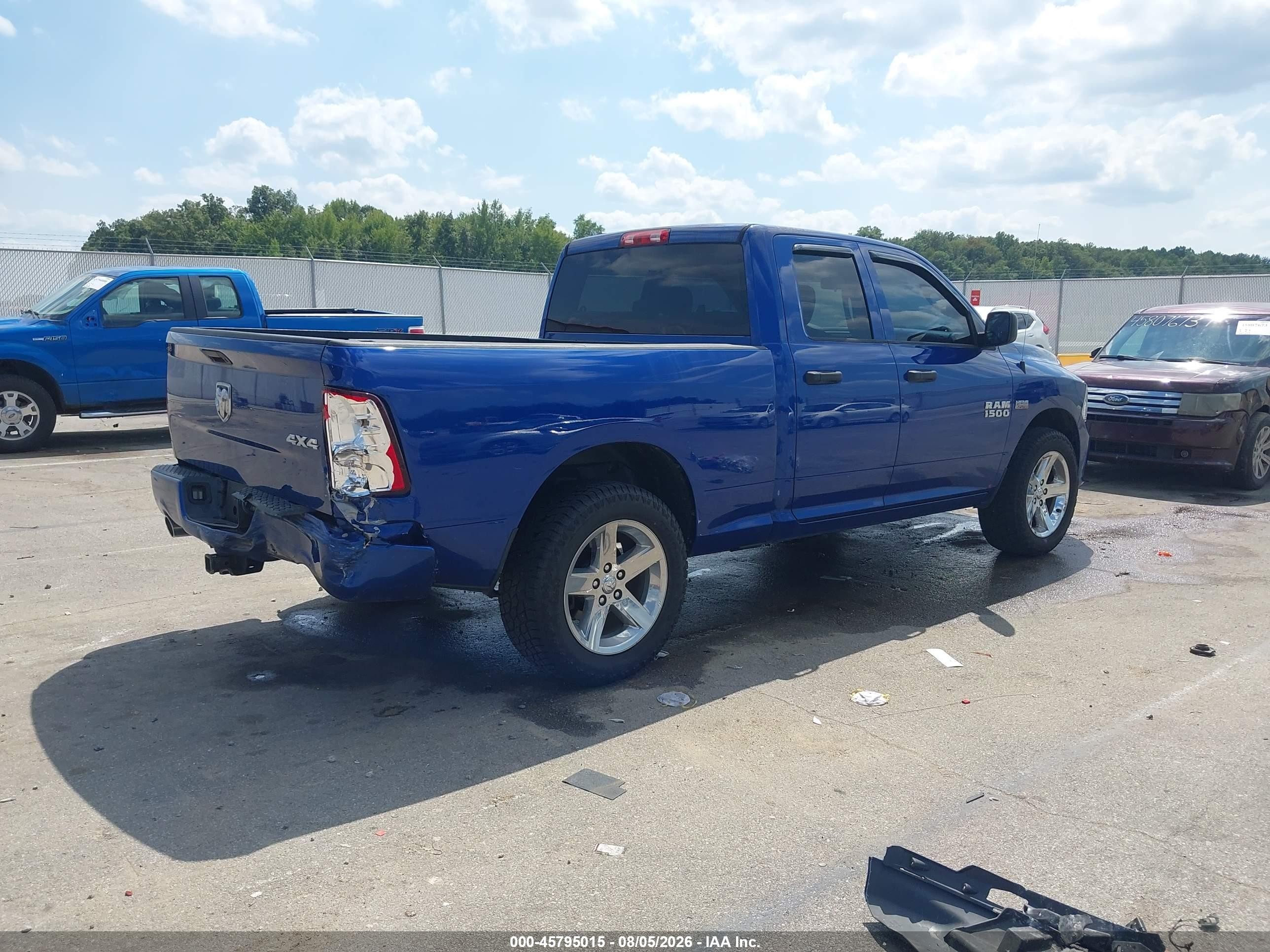 2015 Ram 1500 Express Синий vin: 1C6RR7FT7FS513371