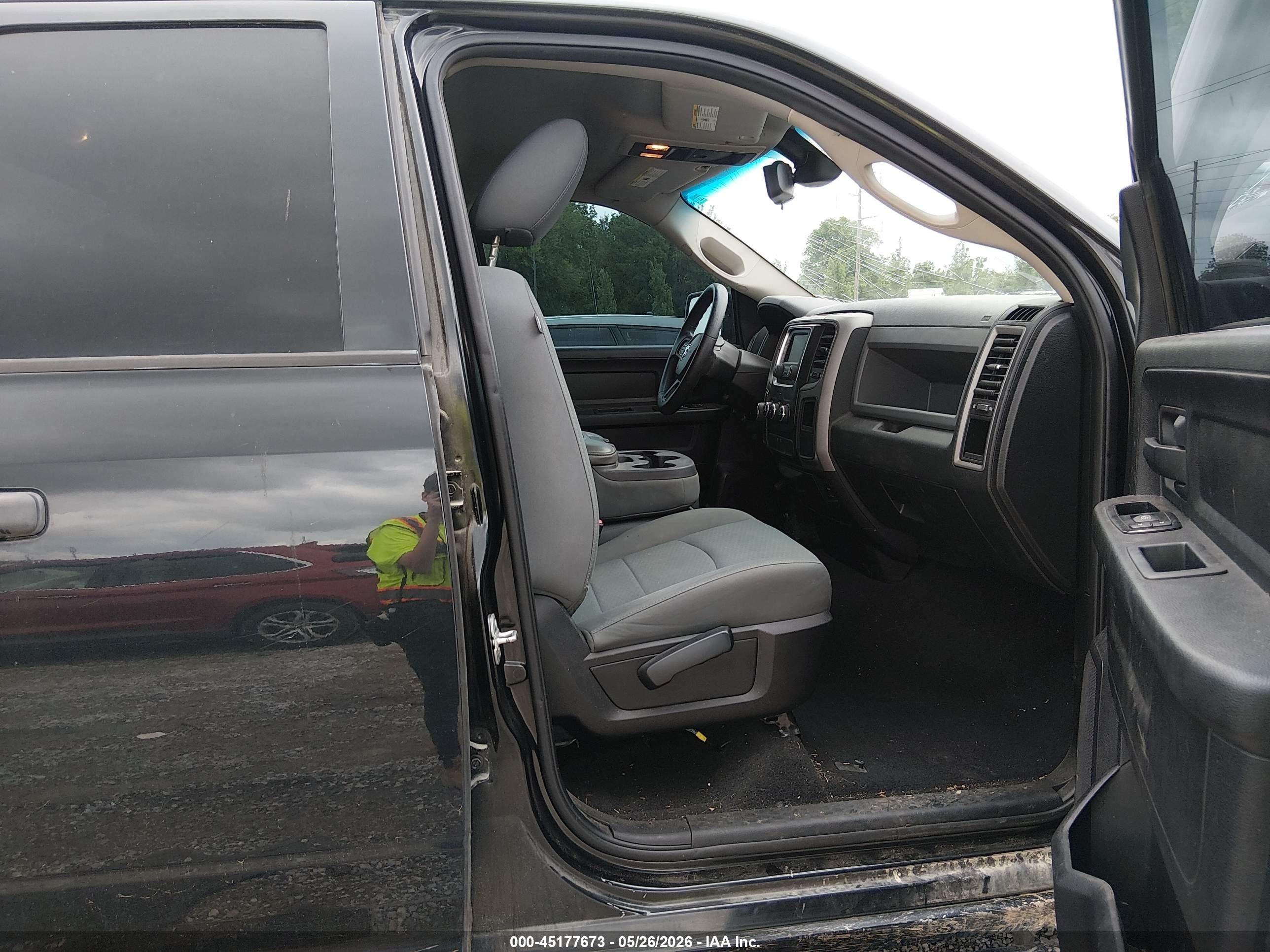 2015 Ram 1500 Express Black vin: 1C6RR7FT7FS636359