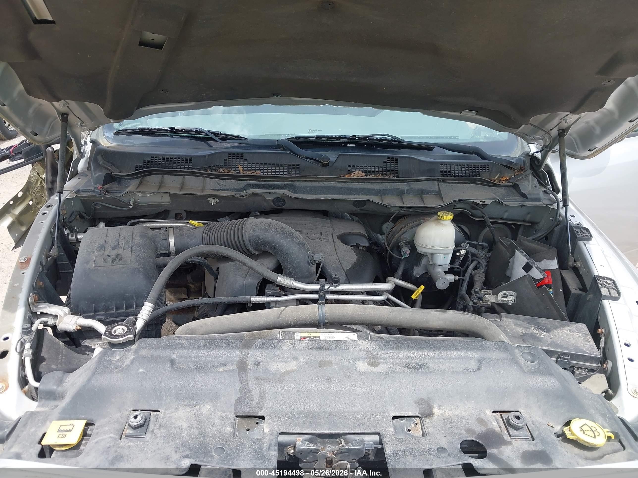 2013 Ram 1500 Express Серебряный vin: 1C6RR7FT8DS520584
