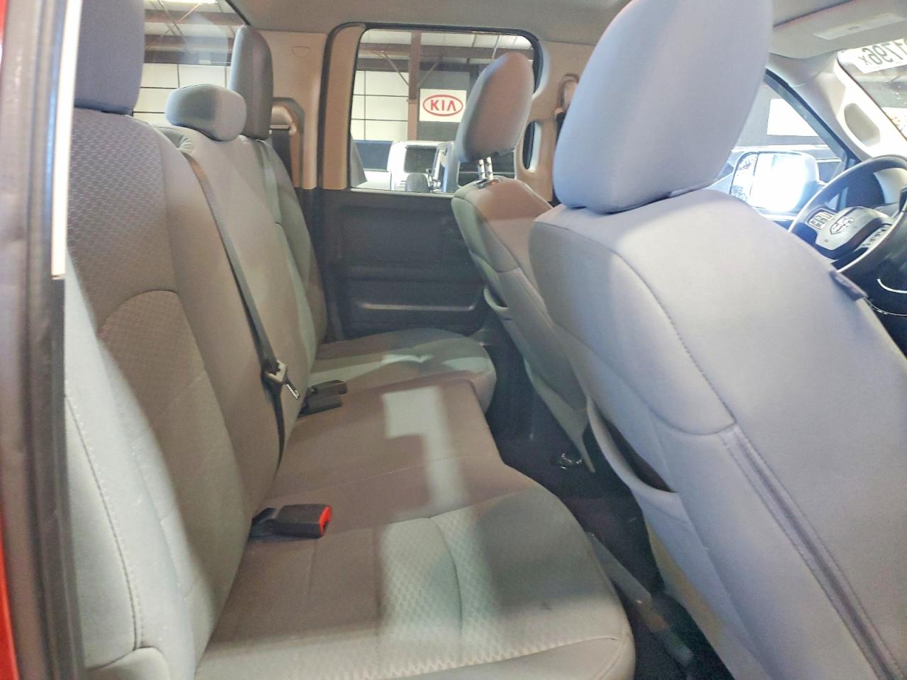 2013 Ram 1500 St Burgundy vin: 1C6RR7FT8DS542892