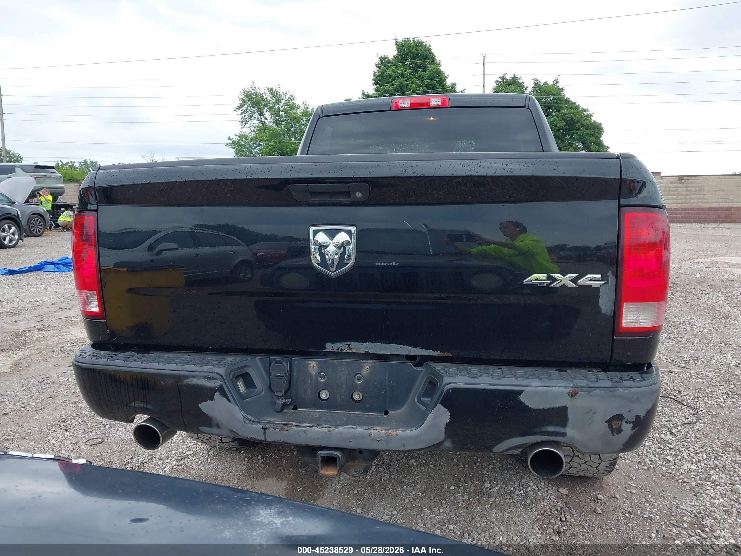2014 Ram 1500 Express Black vin: 1C6RR7FT8ES224580