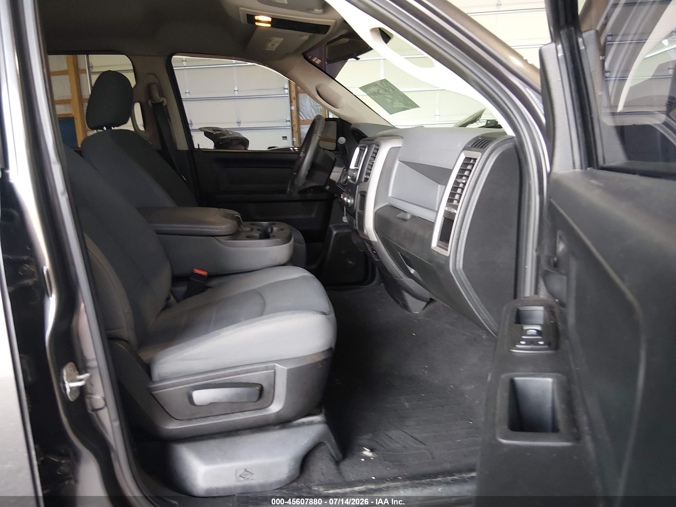 2014 Ram 1500 Express Gray vin: 1C6RR7FT8ES230623