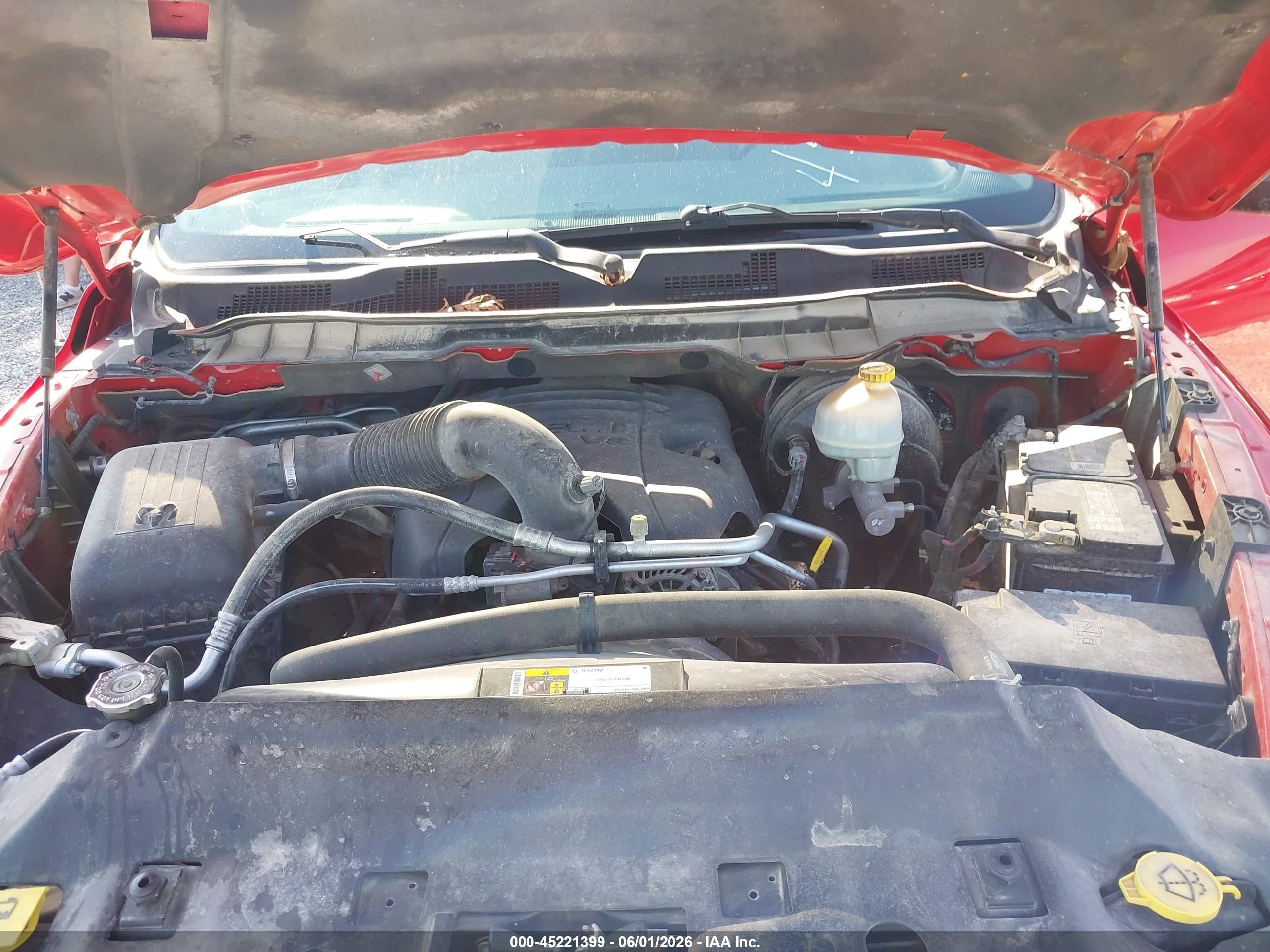 2015 Ram 1500 Express Red vin: 1C6RR7FT8FS616637