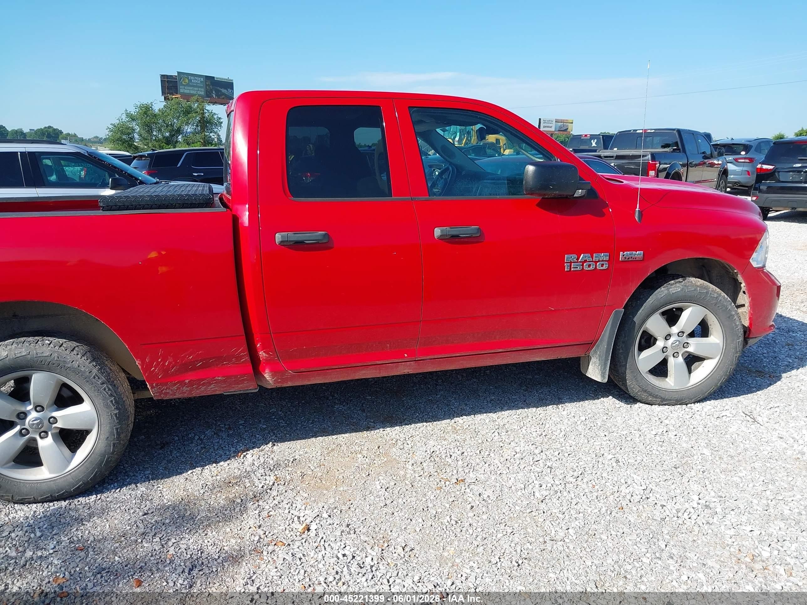 2015 Ram 1500 Express Red vin: 1C6RR7FT8FS616637
