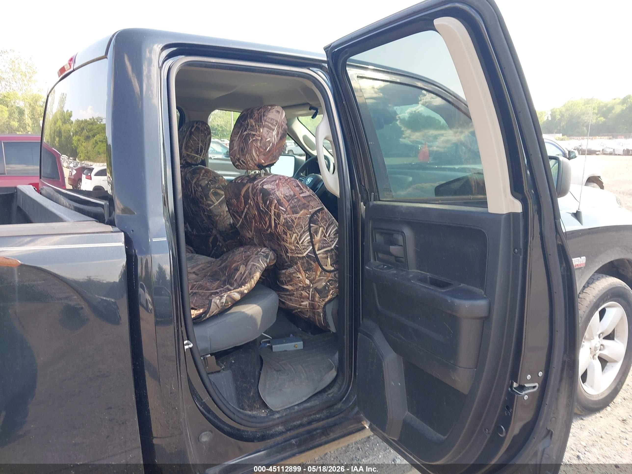 2015 Ram 1500 Express Black vin: 1C6RR7FT8FS679477