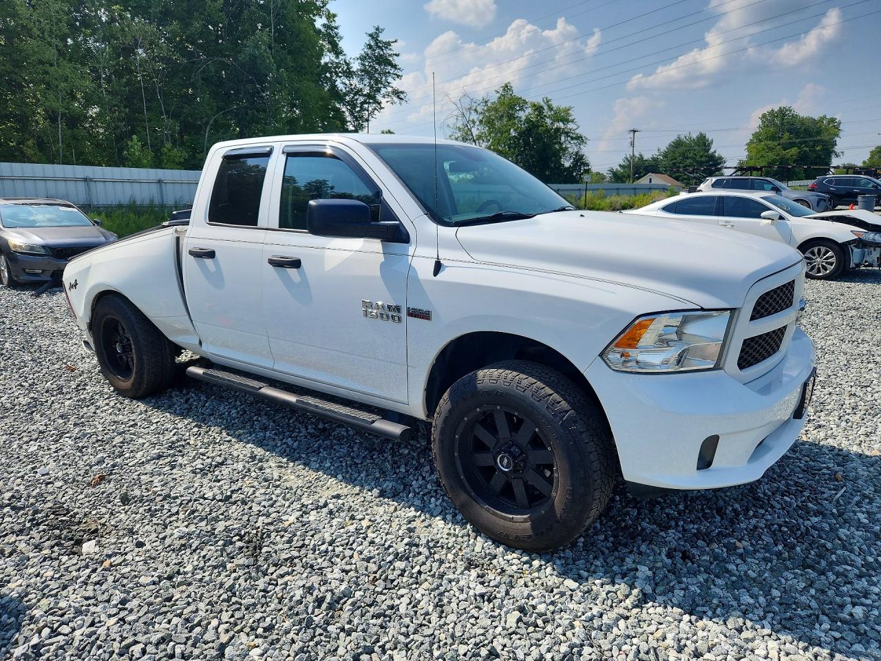 2017 Ram 1500 St White vin: 1C6RR7FT8HS675500