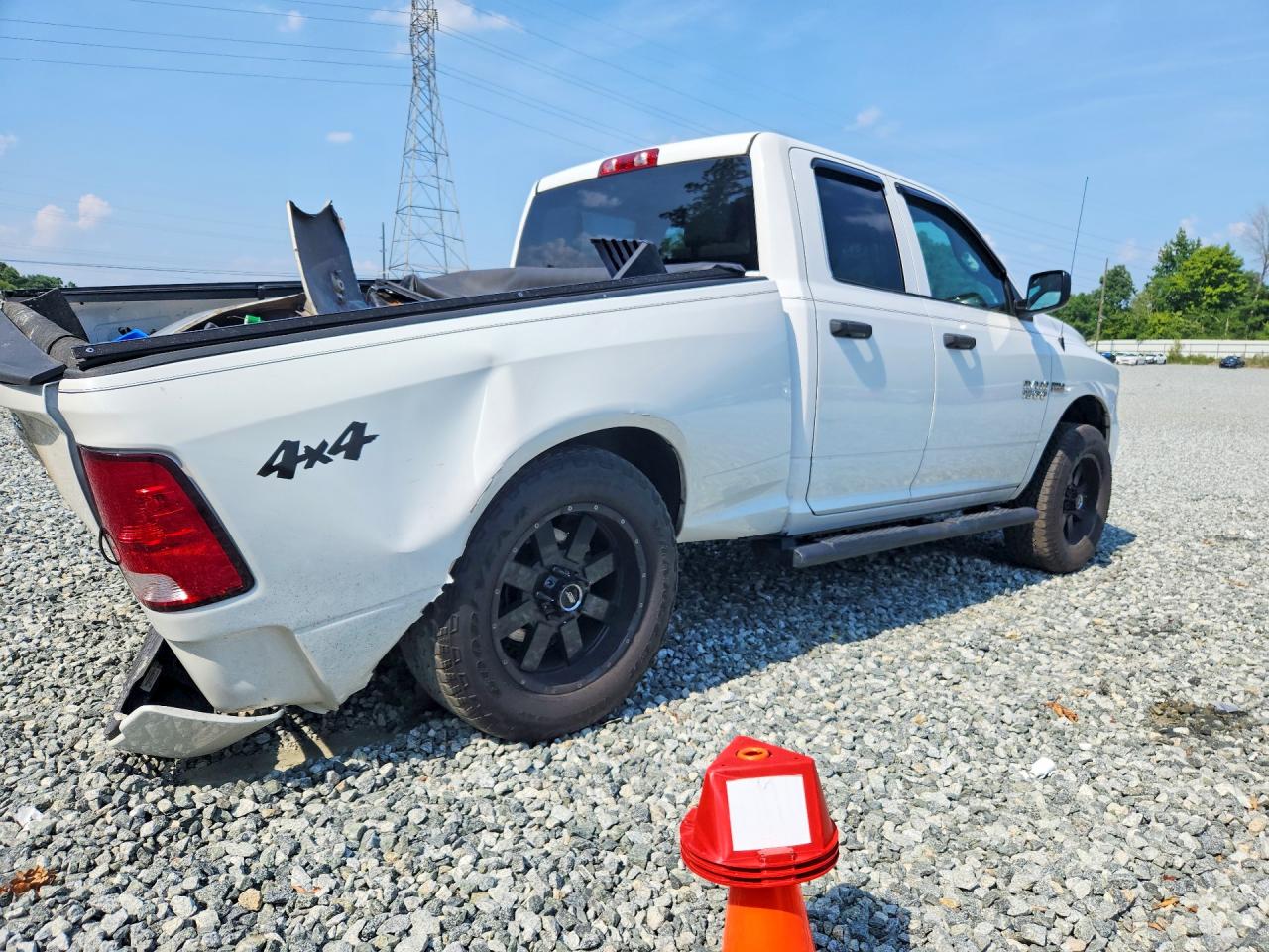 2017 Ram 1500 St White vin: 1C6RR7FT8HS675500