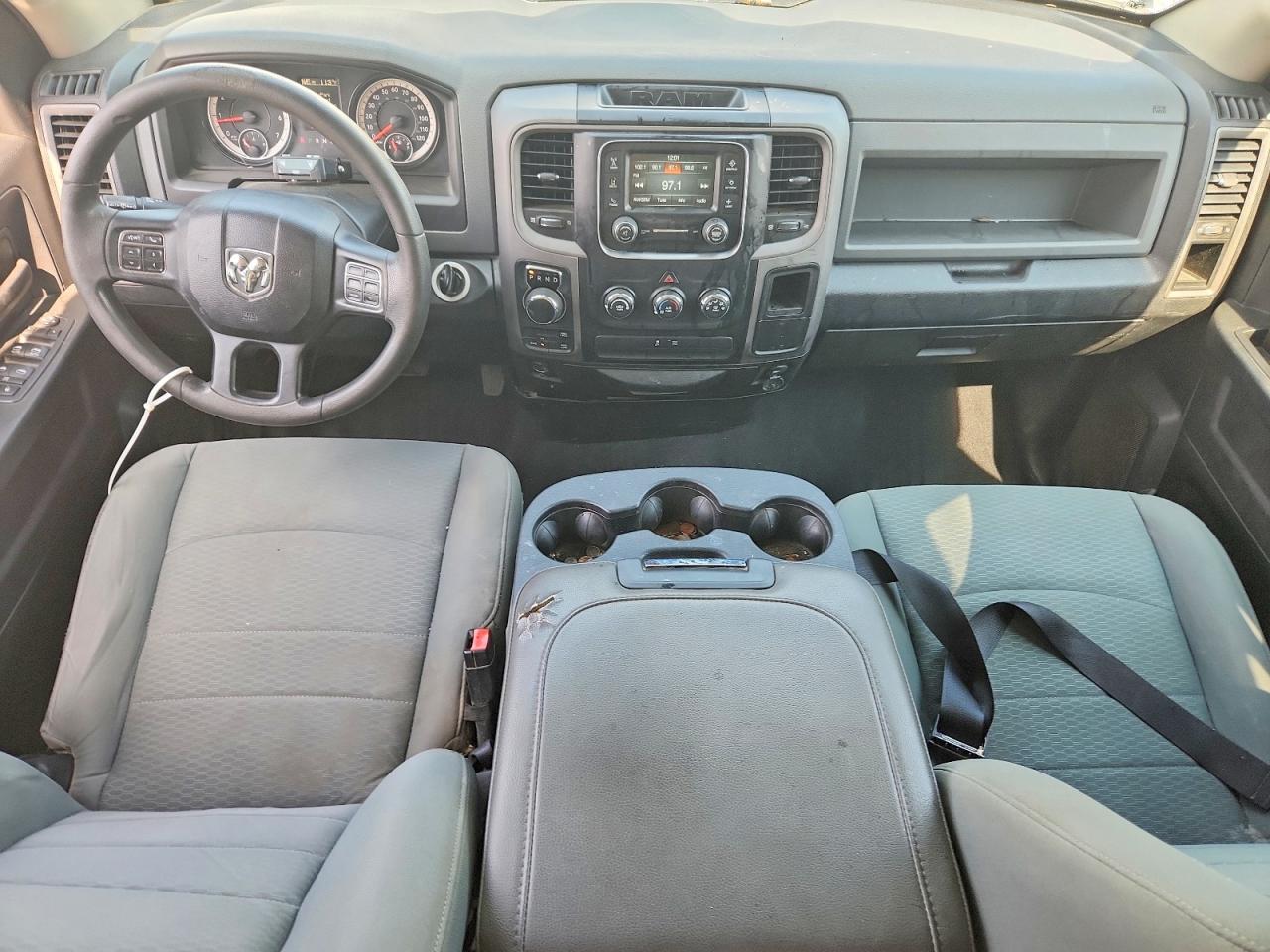2017 Ram 1500 St White vin: 1C6RR7FT8HS675500