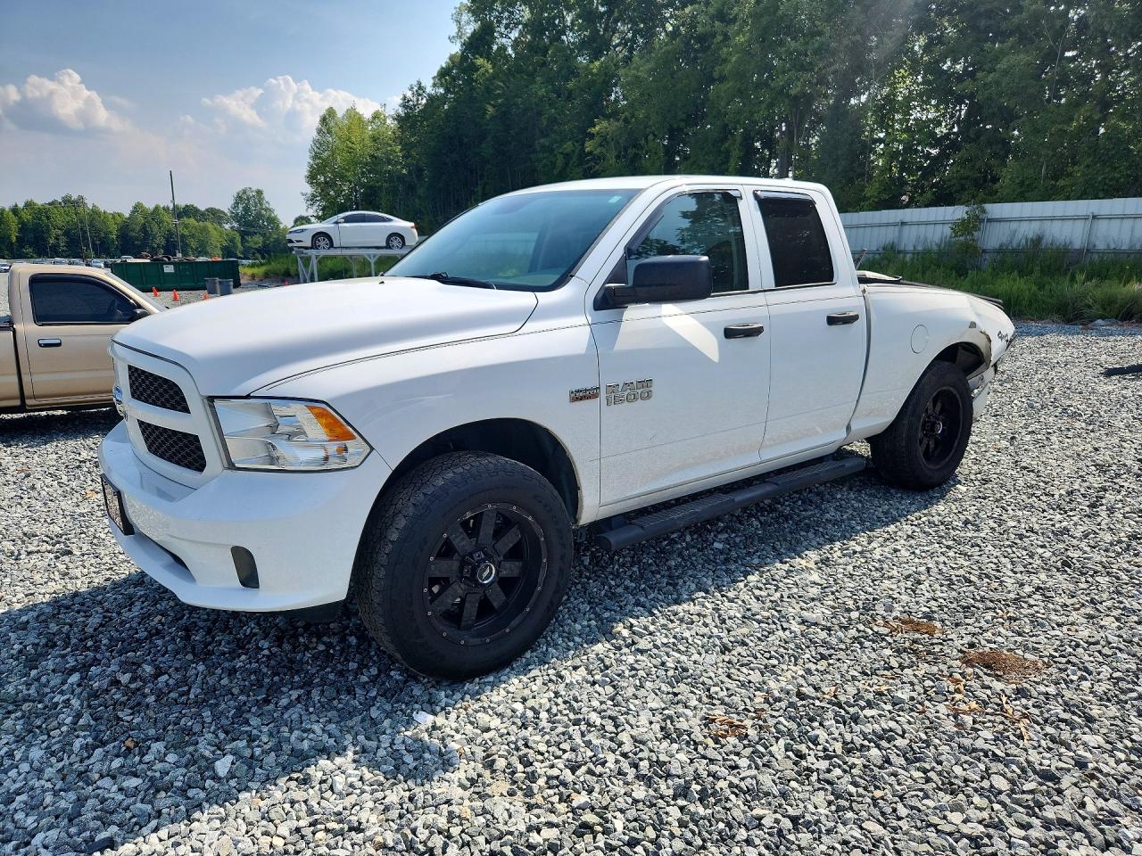 2017 Ram 1500 St White vin: 1C6RR7FT8HS675500