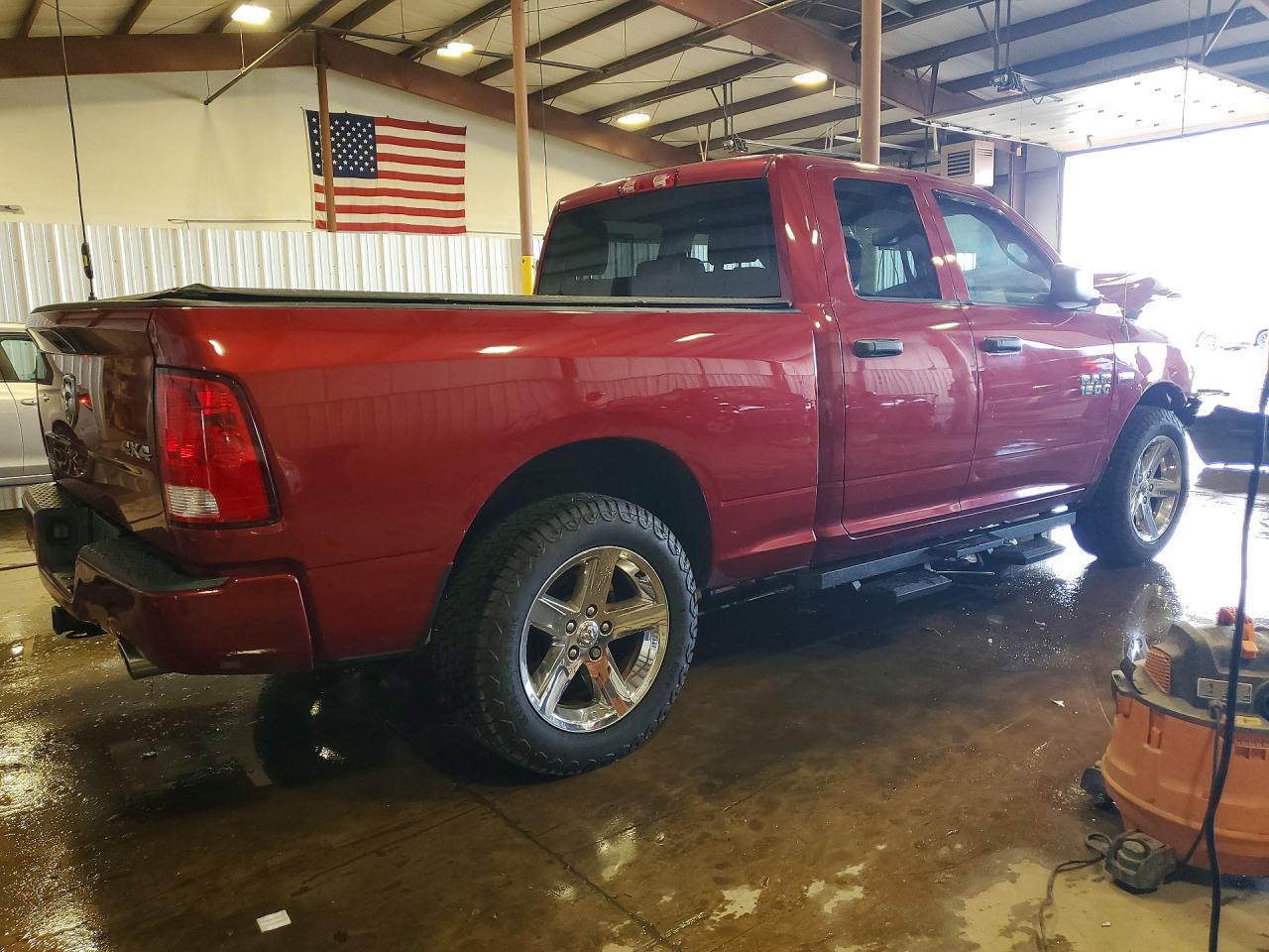 2013 Ram 1500 St Red vin: 1C6RR7FT9DS721958