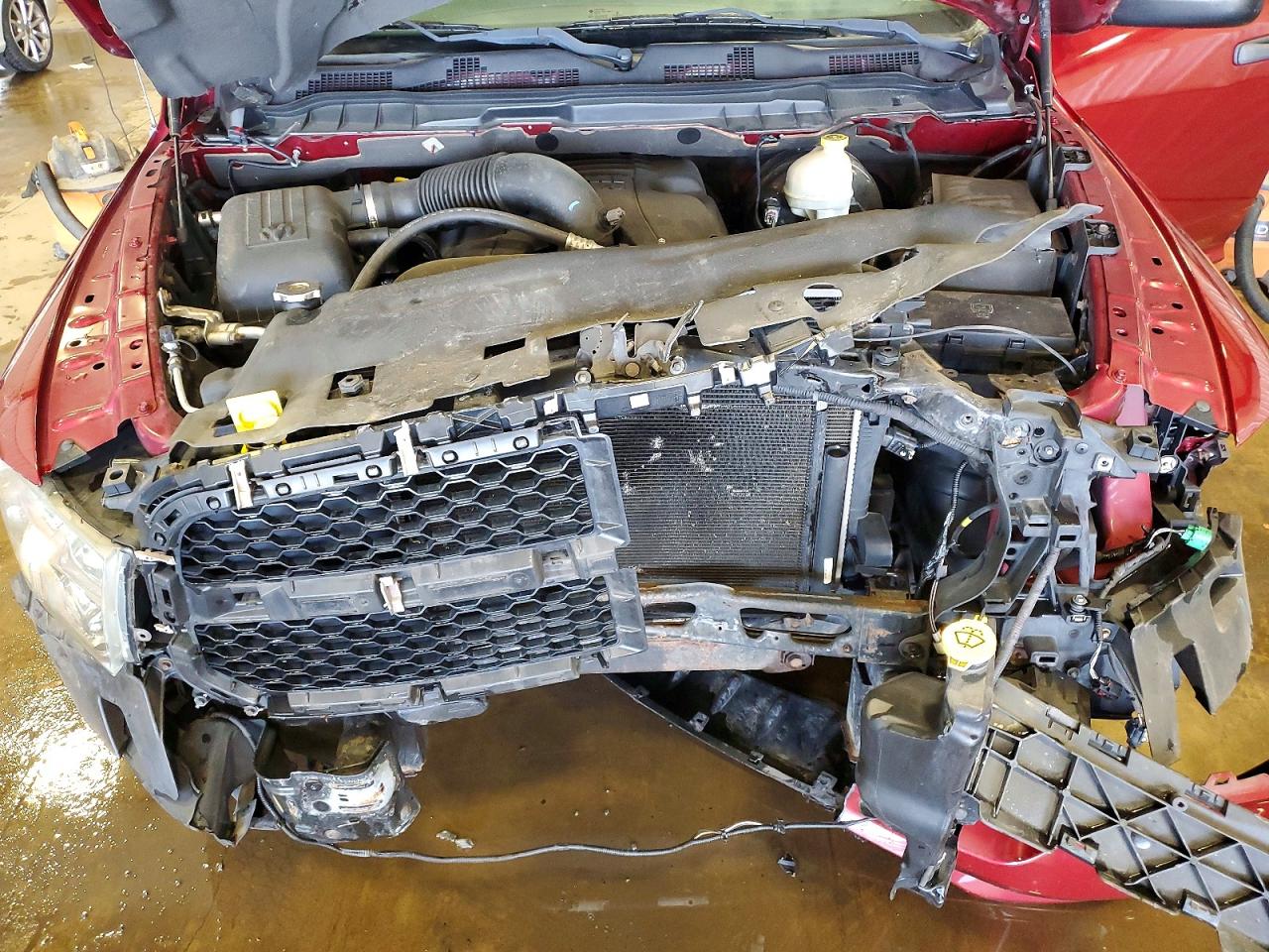 2013 Ram 1500 St Red vin: 1C6RR7FT9DS721958