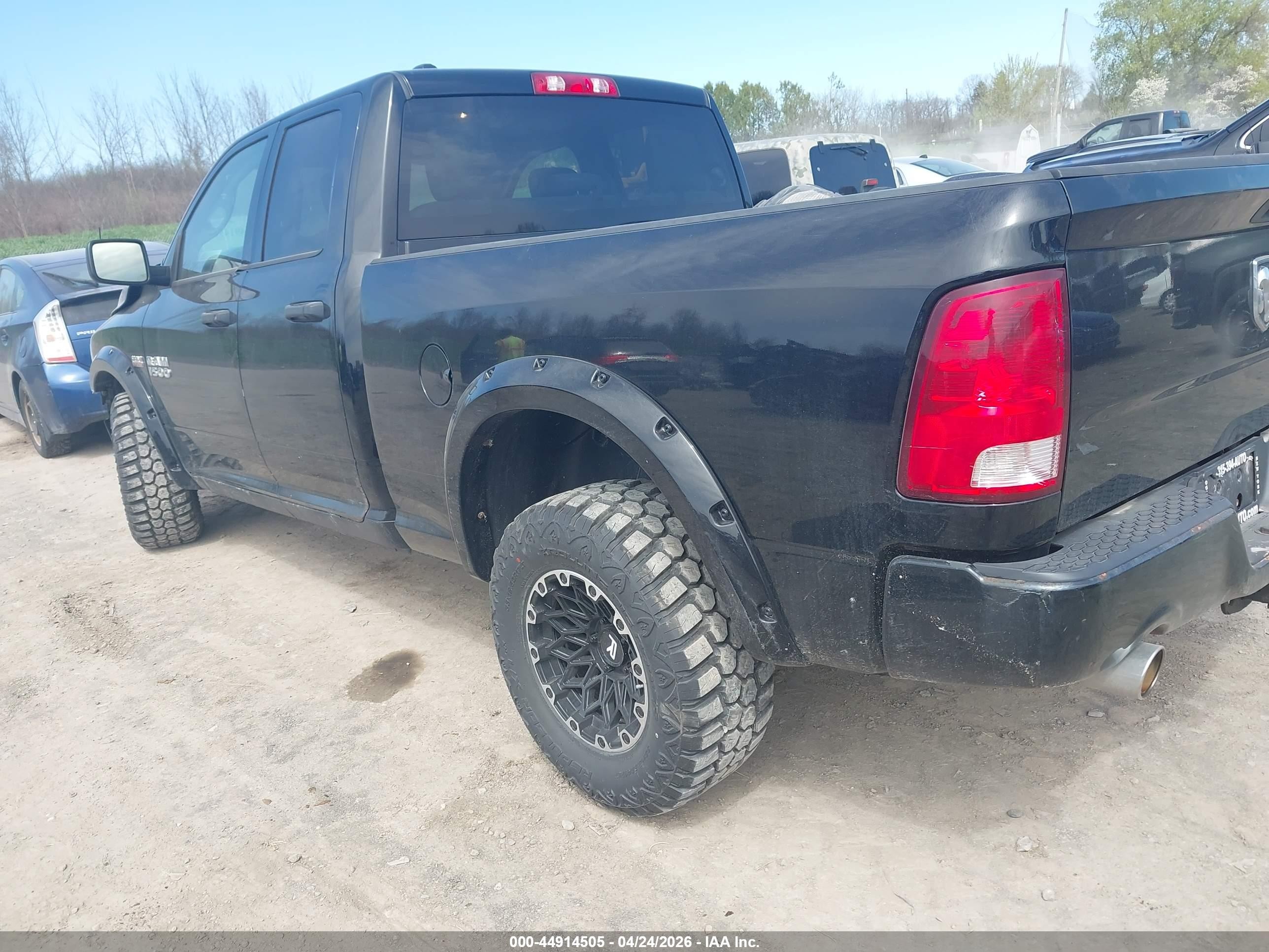 2014 Ram 1500 Express Black vin: 1C6RR7FT9ES126237