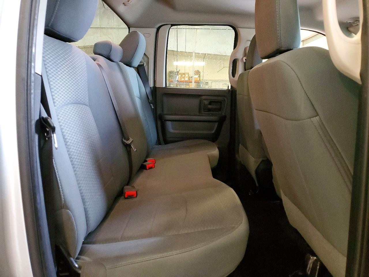 2014 Ram 1500 St Silver vin: 1C6RR7FT9ES451194