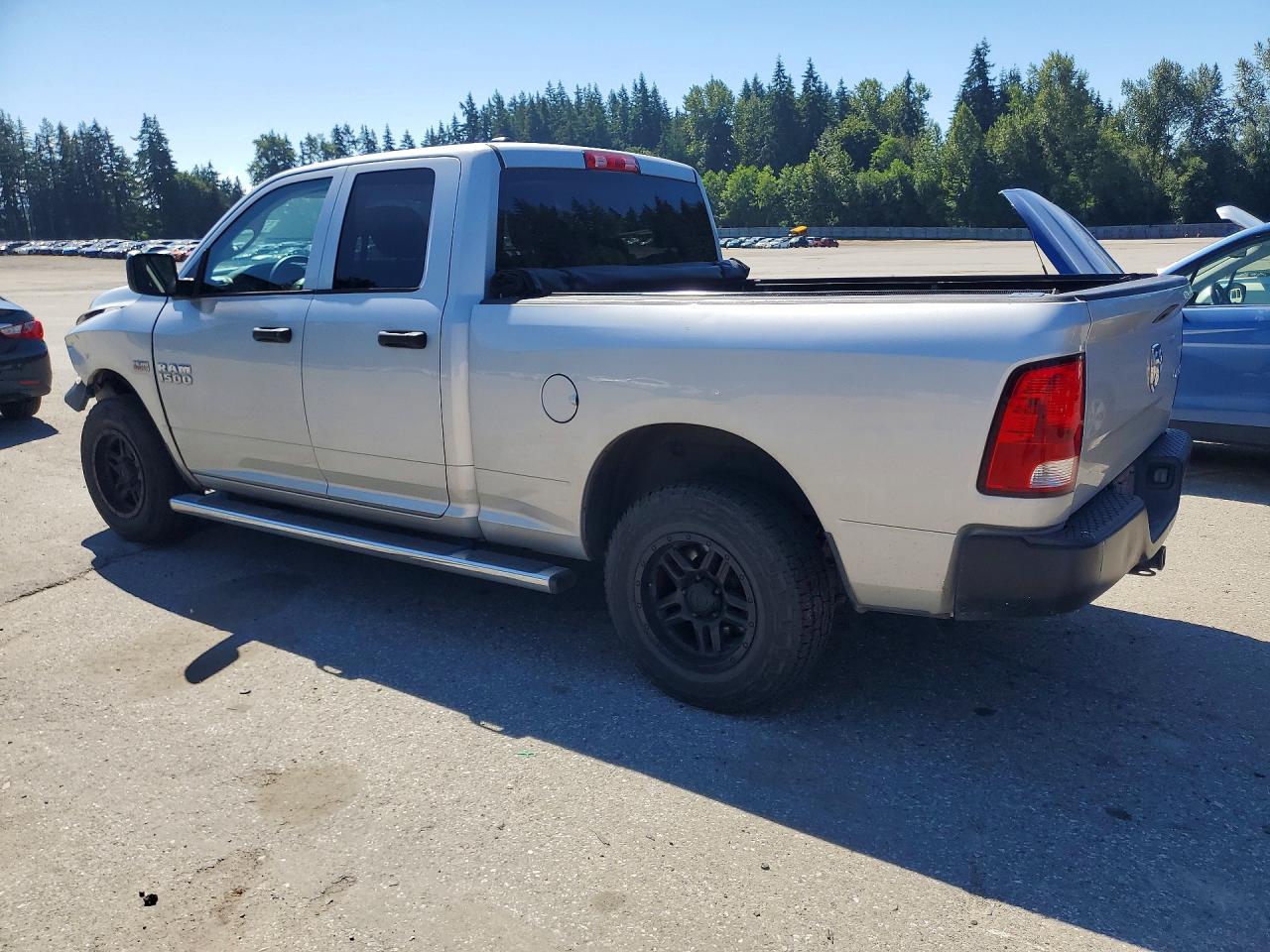 2015 Ram 1500 St Silver vin: 1C6RR7FT9FS588959