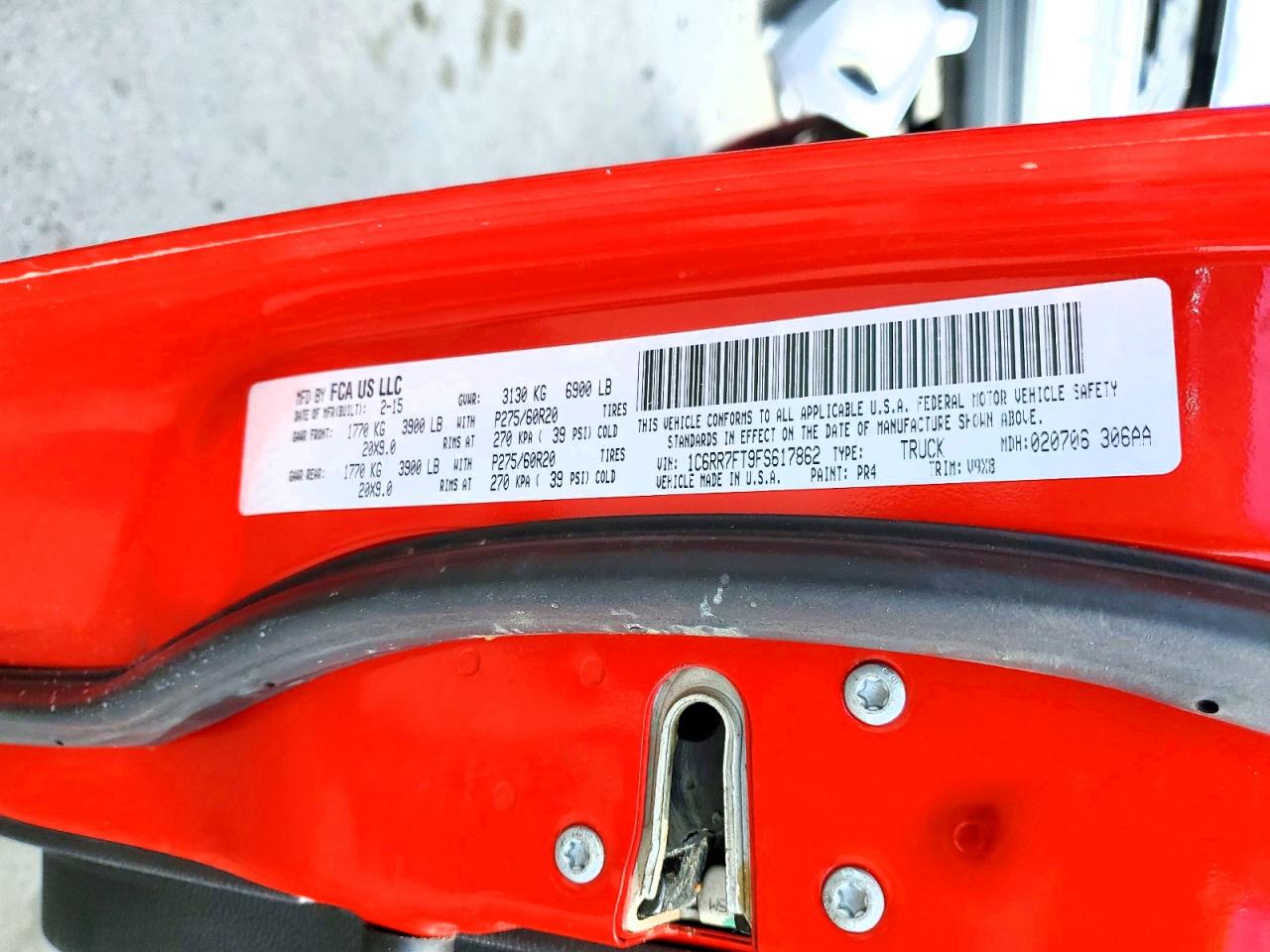 2015 Ram 1500 St Red vin: 1C6RR7FT9FS617862