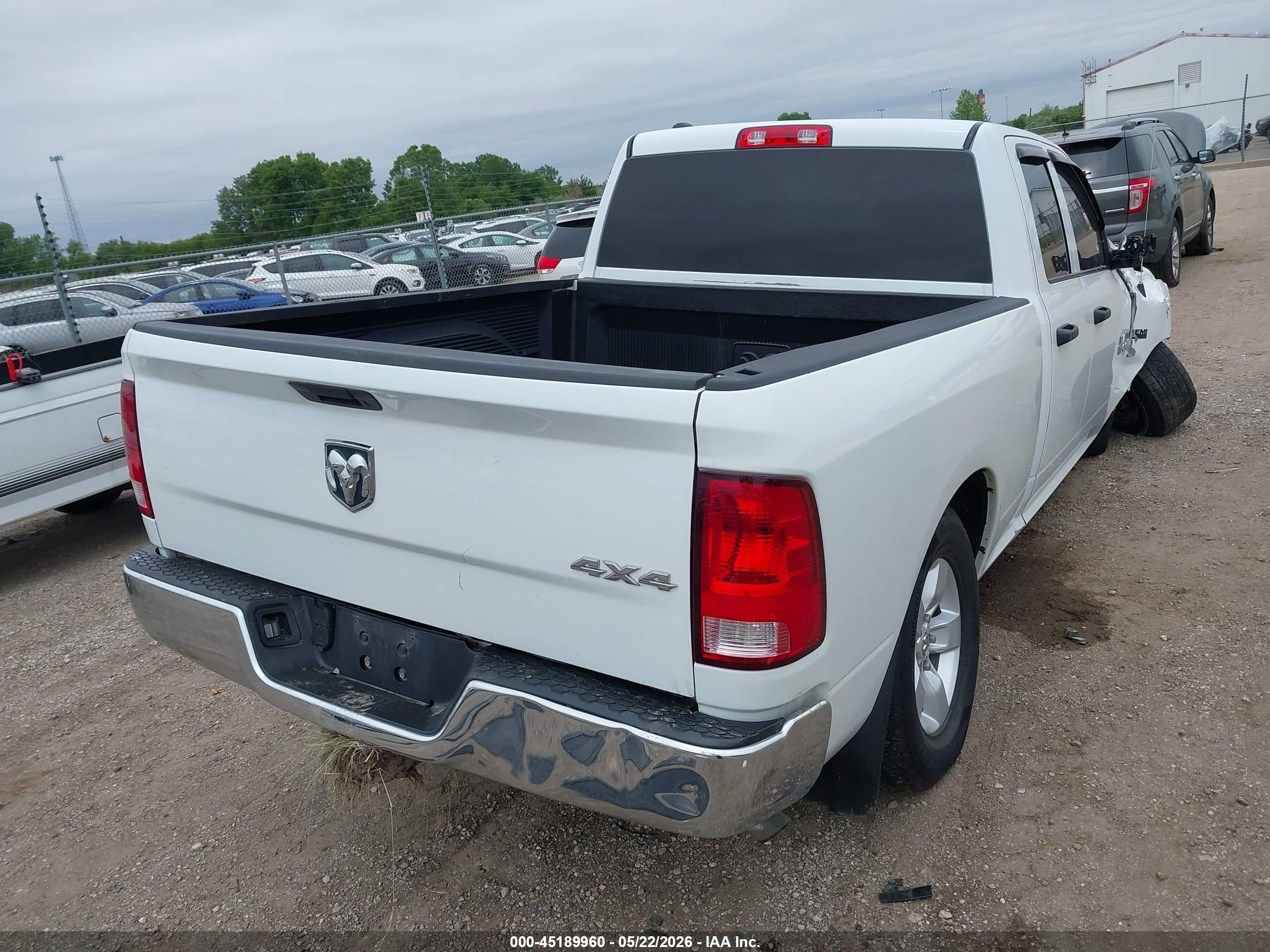 2015 Ram 1500 Tradesman Белый vin: 1C6RR7FT9FS720117