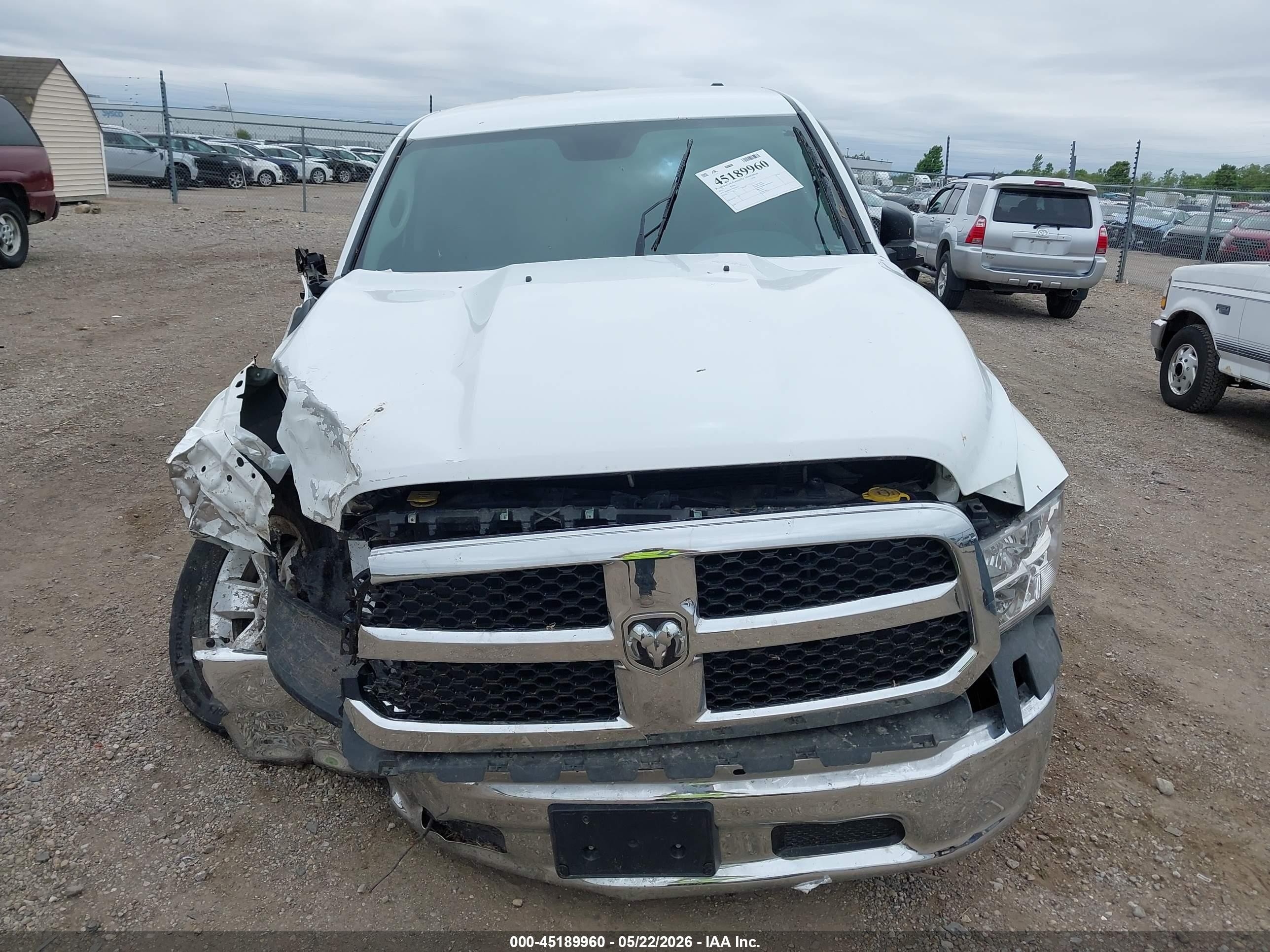 2015 Ram 1500 Tradesman Белый vin: 1C6RR7FT9FS720117