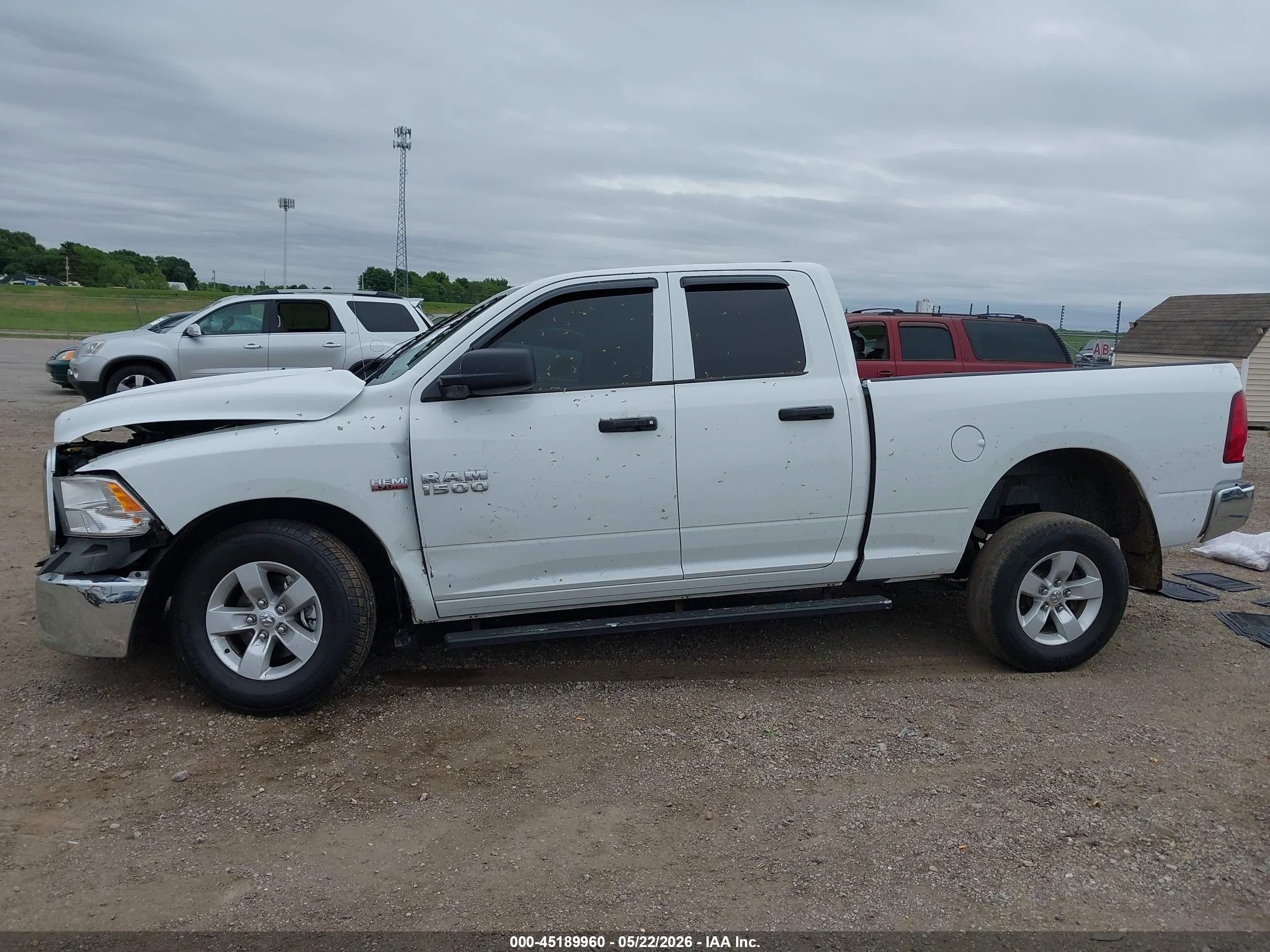 2015 Ram 1500 Tradesman Белый vin: 1C6RR7FT9FS720117