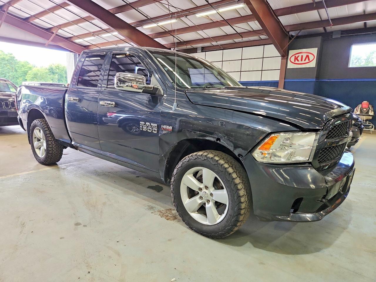 2013 Ram 1500 St Charcoal vin: 1C6RR7FTXDS618127