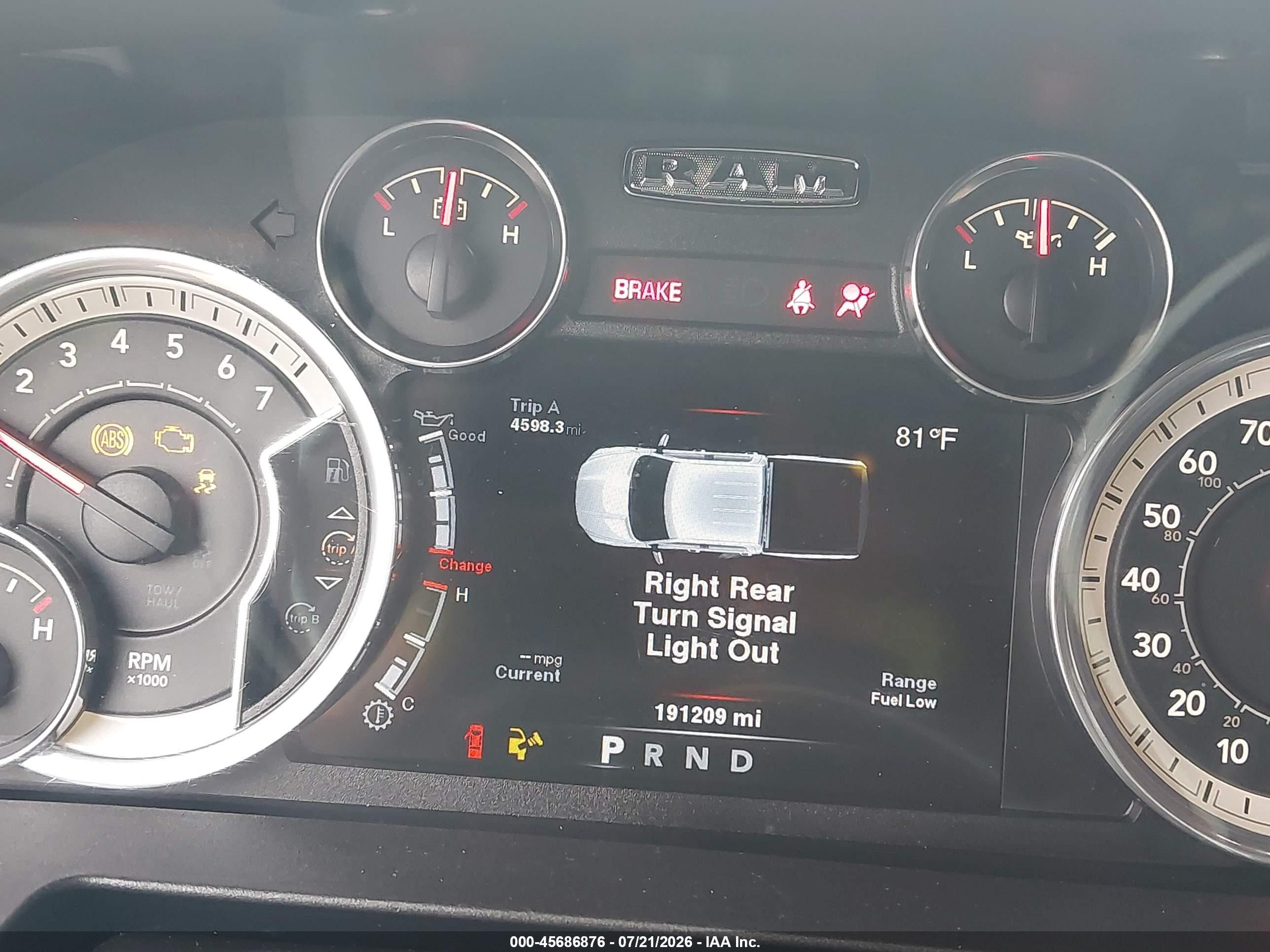 2013 Ram 1500 Express Red vin: 1C6RR7FTXDS668817