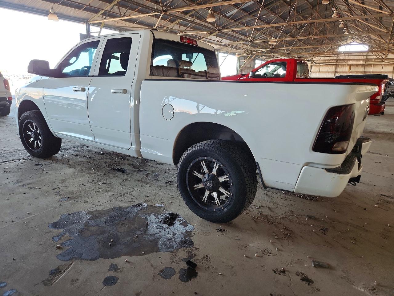 2014 Ram 1500 St White vin: 1C6RR7FTXES207344