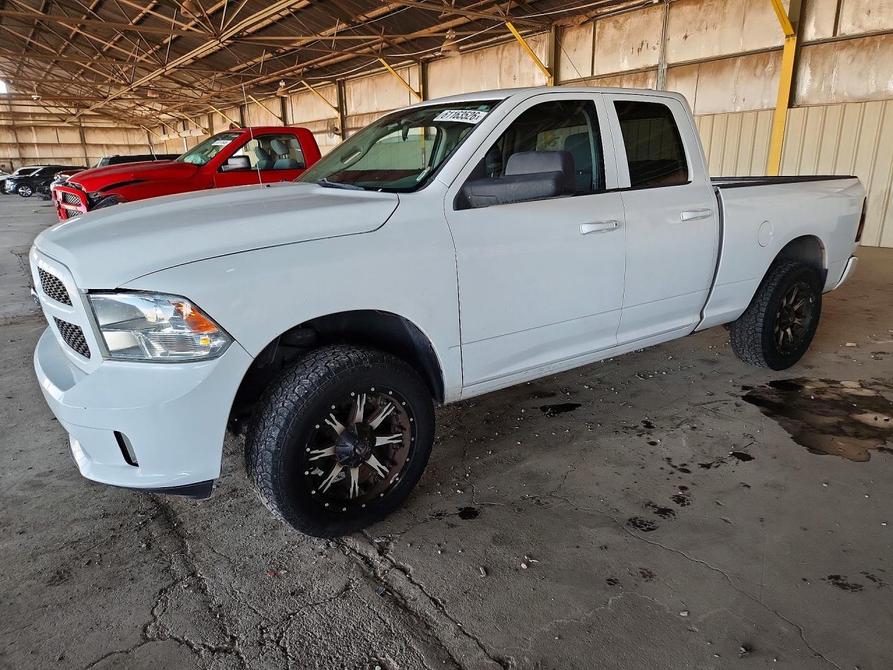 2014 Ram 1500 St Белый vin: 1C6RR7FTXES207344