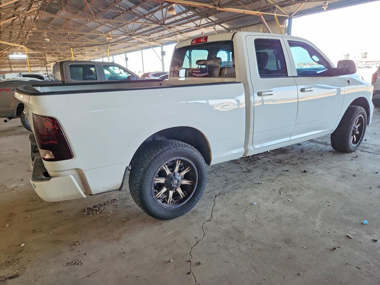 2014 Ram 1500 St White vin: 1C6RR7FTXES207344