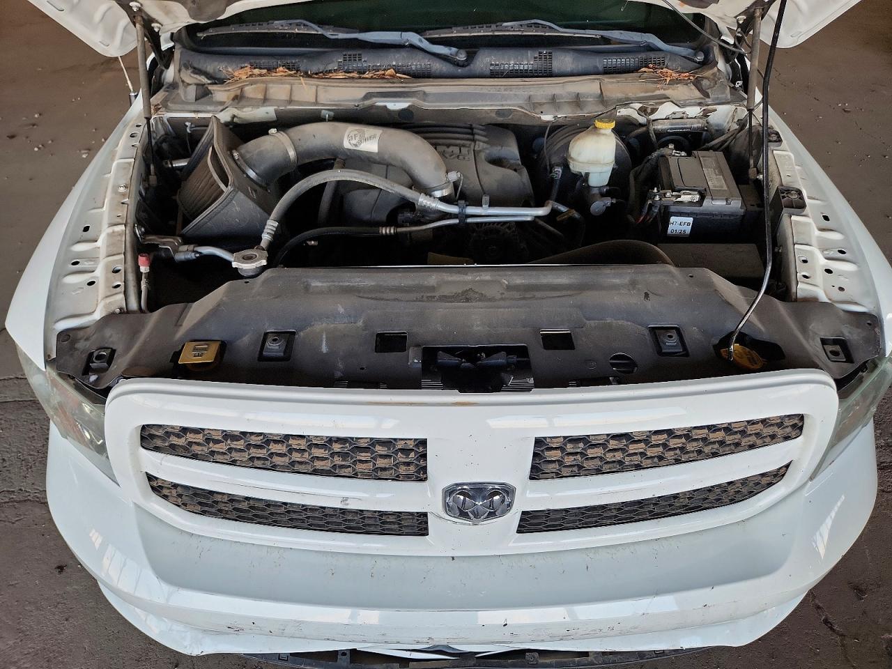2014 Ram 1500 St White vin: 1C6RR7FTXES207344
