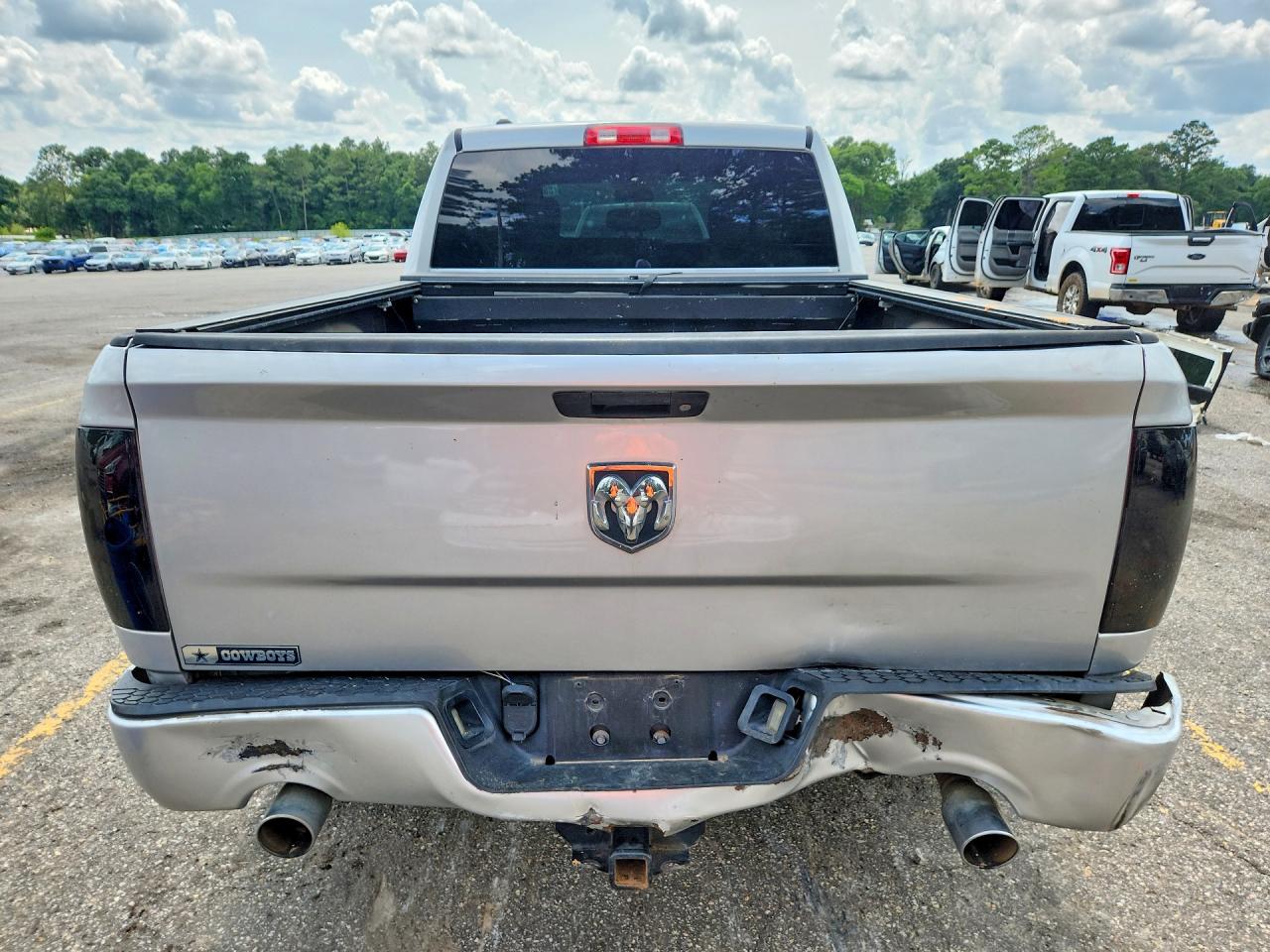 2014 Ram 1500 St Silver vin: 1C6RR7FTXES362637