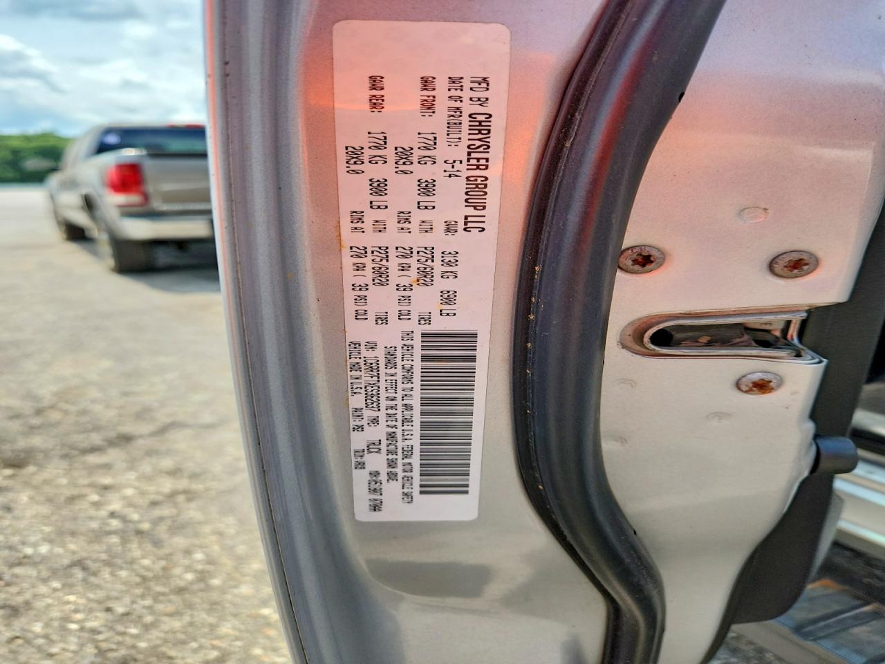 2014 Ram 1500 St Silver vin: 1C6RR7FTXES362637