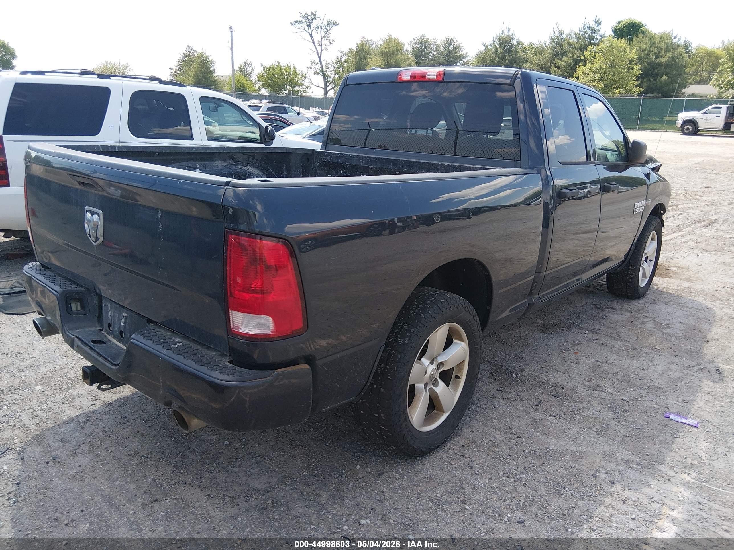 2015 Ram 1500 Express Серый vin: 1C6RR7FTXFS619524