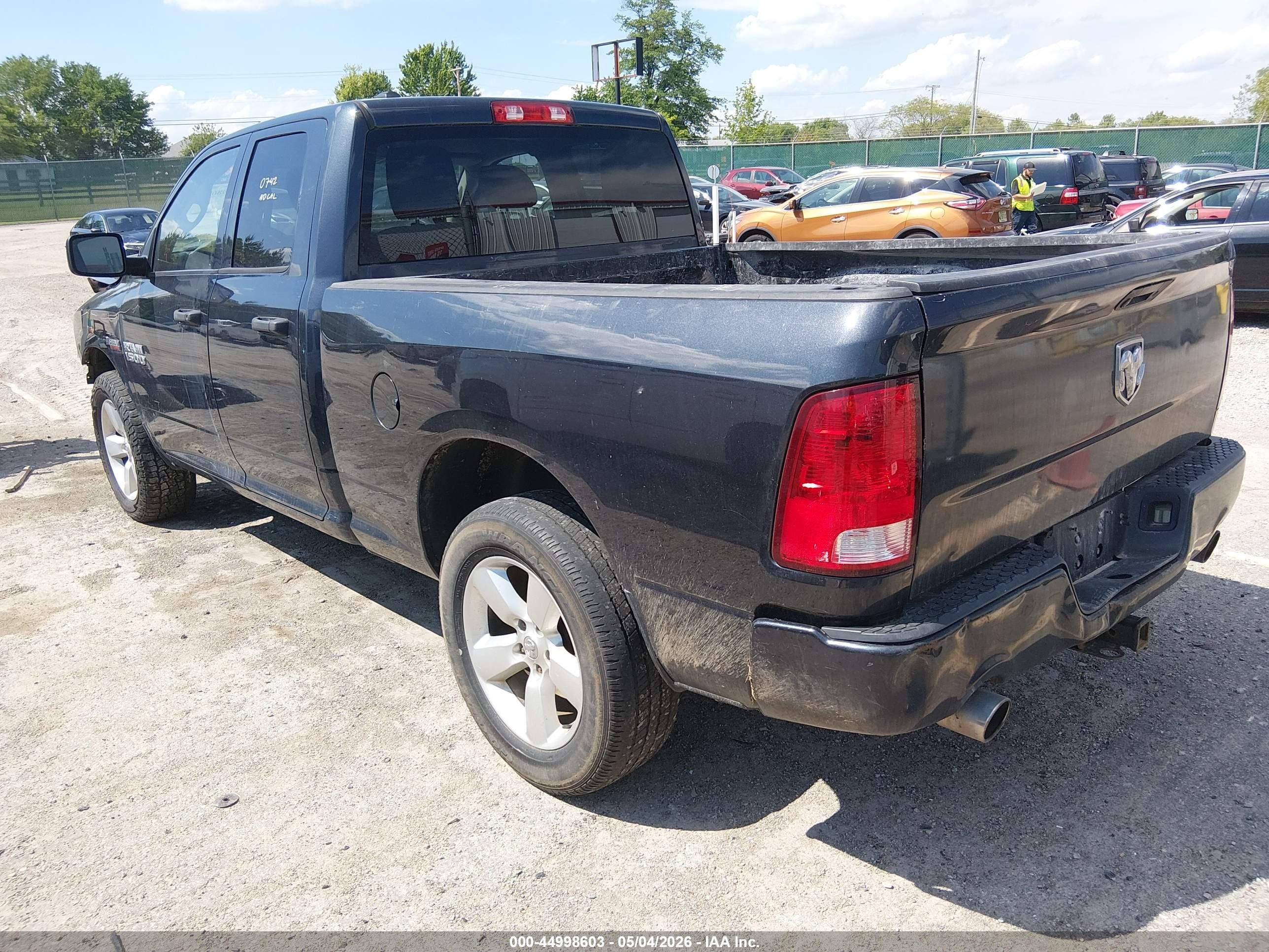 2015 Ram 1500 Express Серый vin: 1C6RR7FTXFS619524