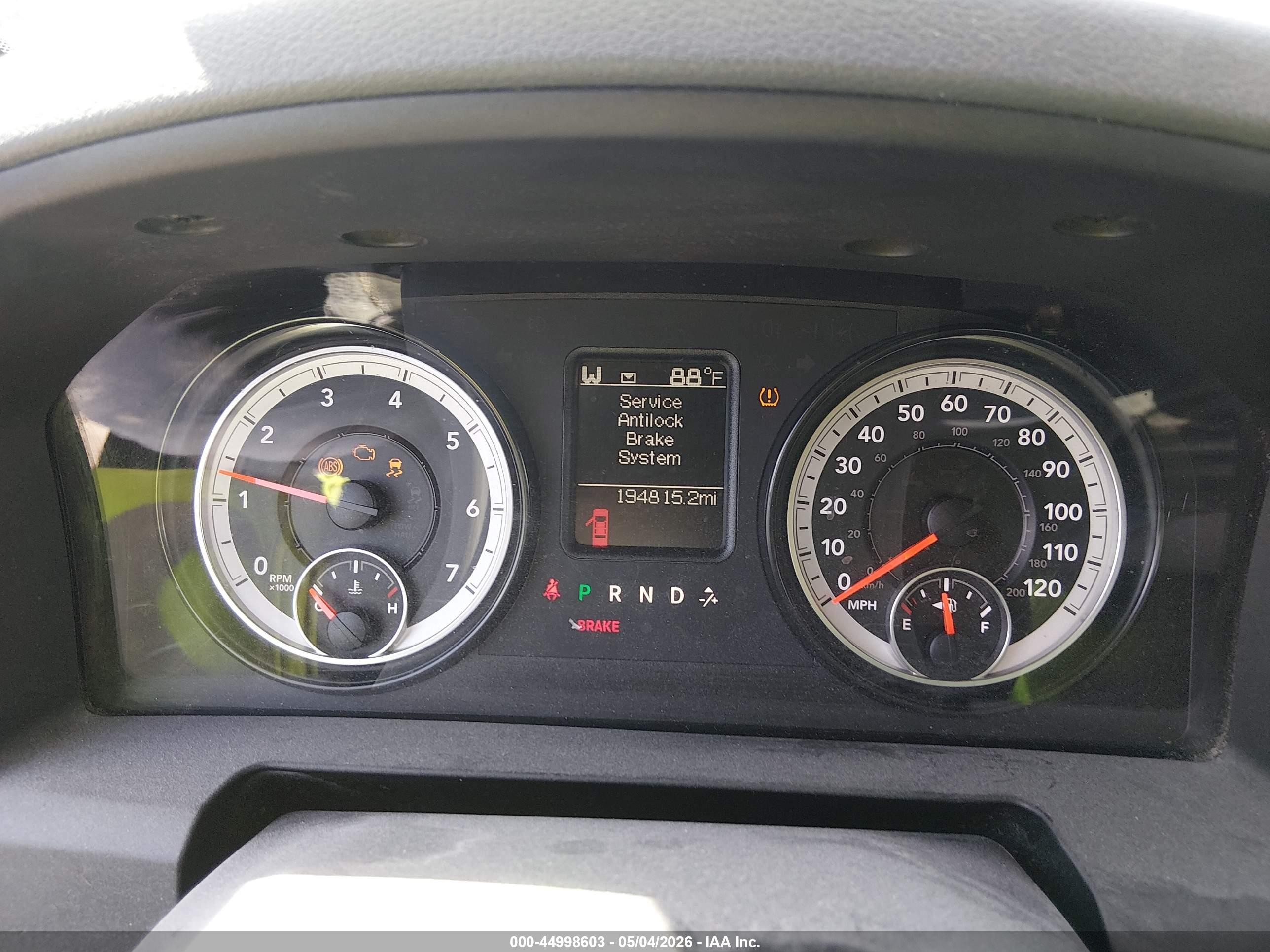 2015 Ram 1500 Express Серый vin: 1C6RR7FTXFS619524