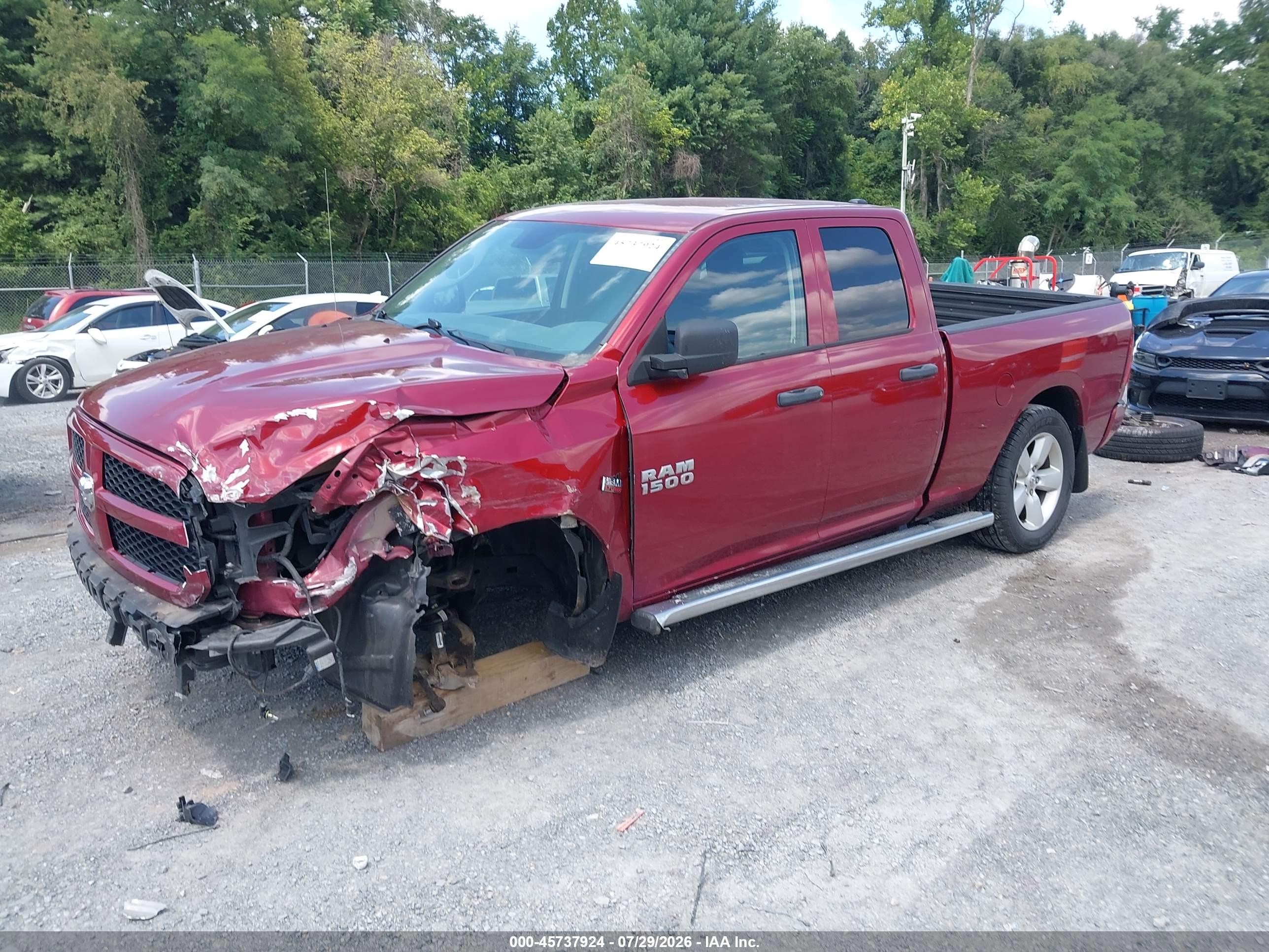 2015 Ram 1500 Express Burgundy vin: 1C6RR7FTXFS648408