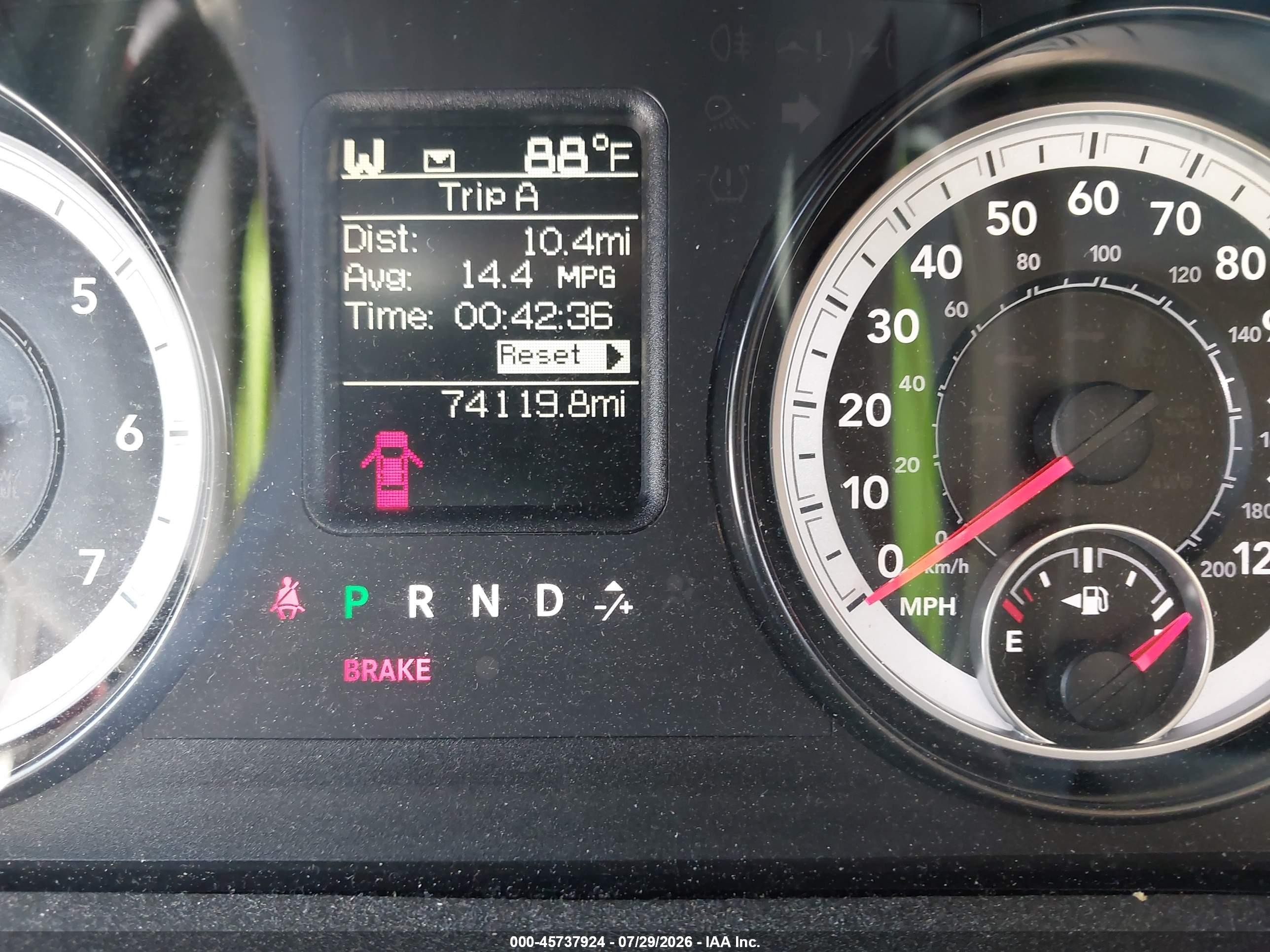 2015 Ram 1500 Express Burgundy vin: 1C6RR7FTXFS648408
