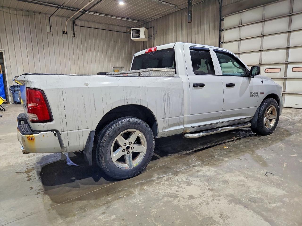 2015 Ram 1500 St Silver vin: 1C6RR7FTXFS653950