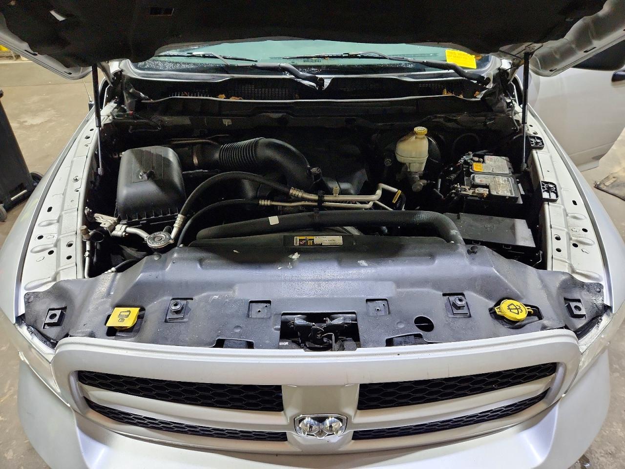 2015 Ram 1500 St Silver vin: 1C6RR7FTXFS653950