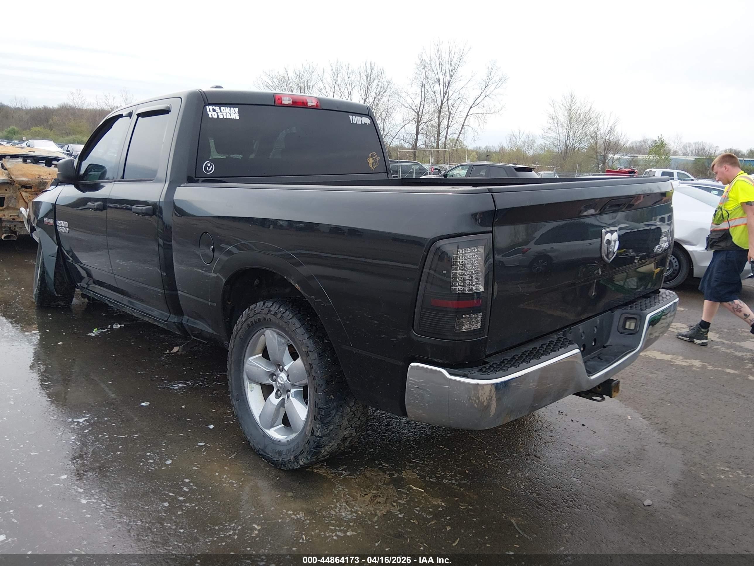 2015 Ram 1500   Черный vin: 1C6RR7FTXFS706324