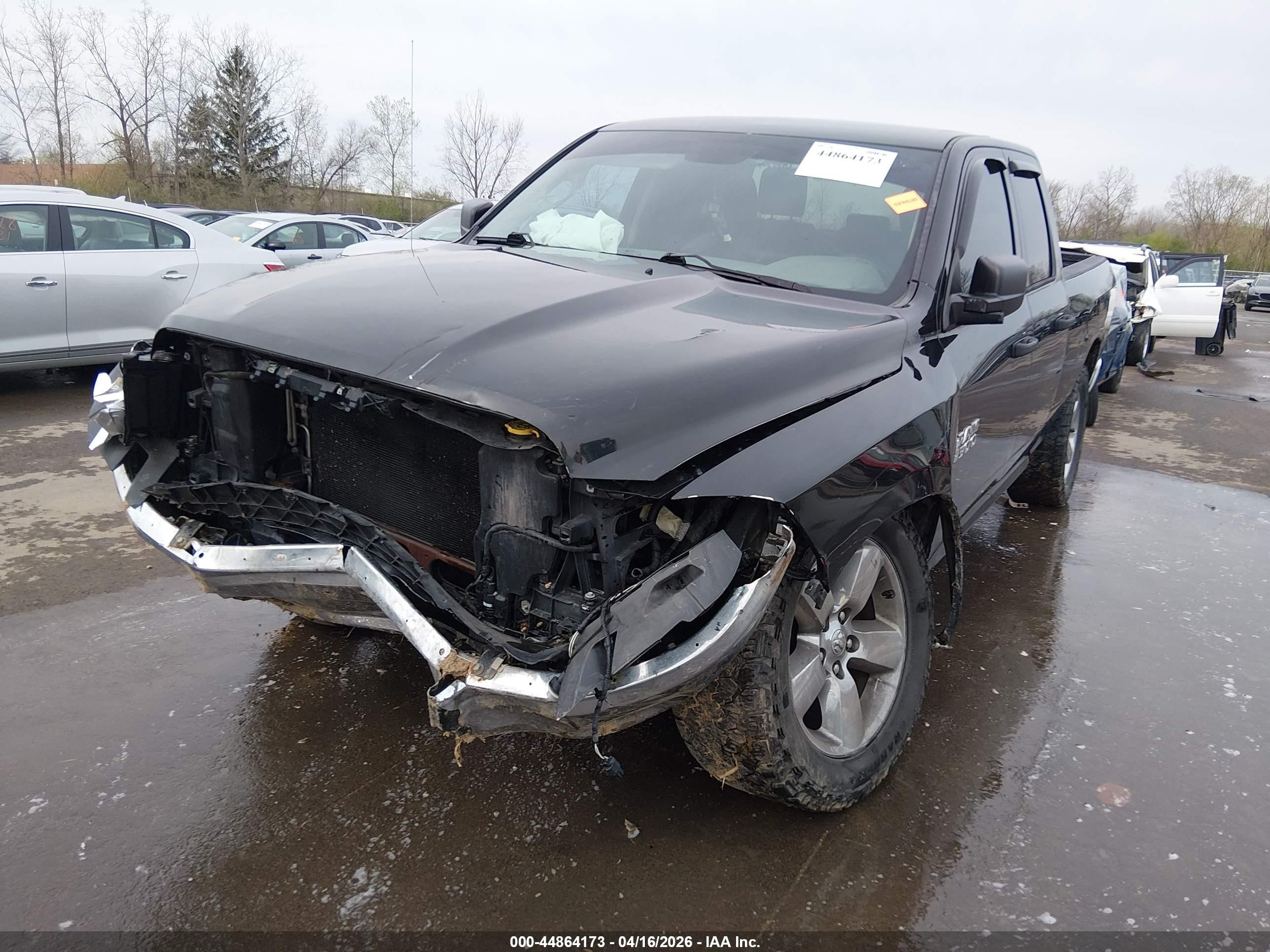2015 Ram 1500   Черный vin: 1C6RR7FTXFS706324