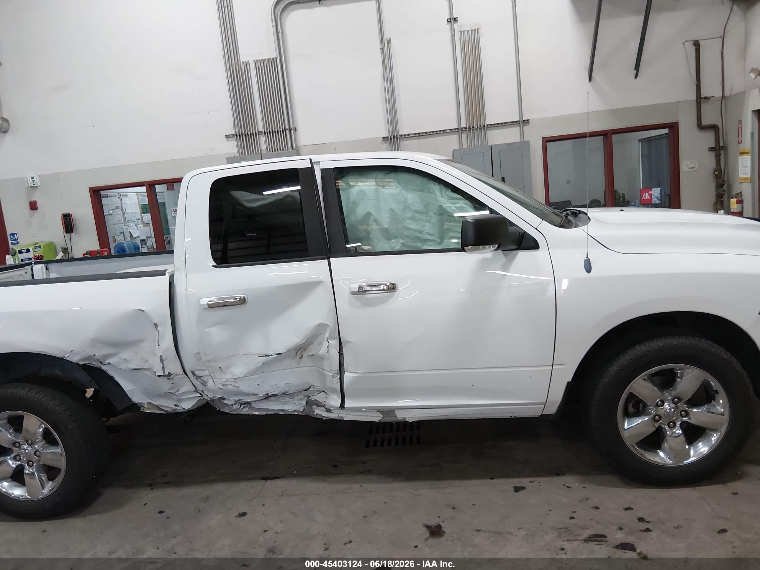 2014 Ram 1500 Big Horn Белый vin: 1C6RR7GG0ES119808